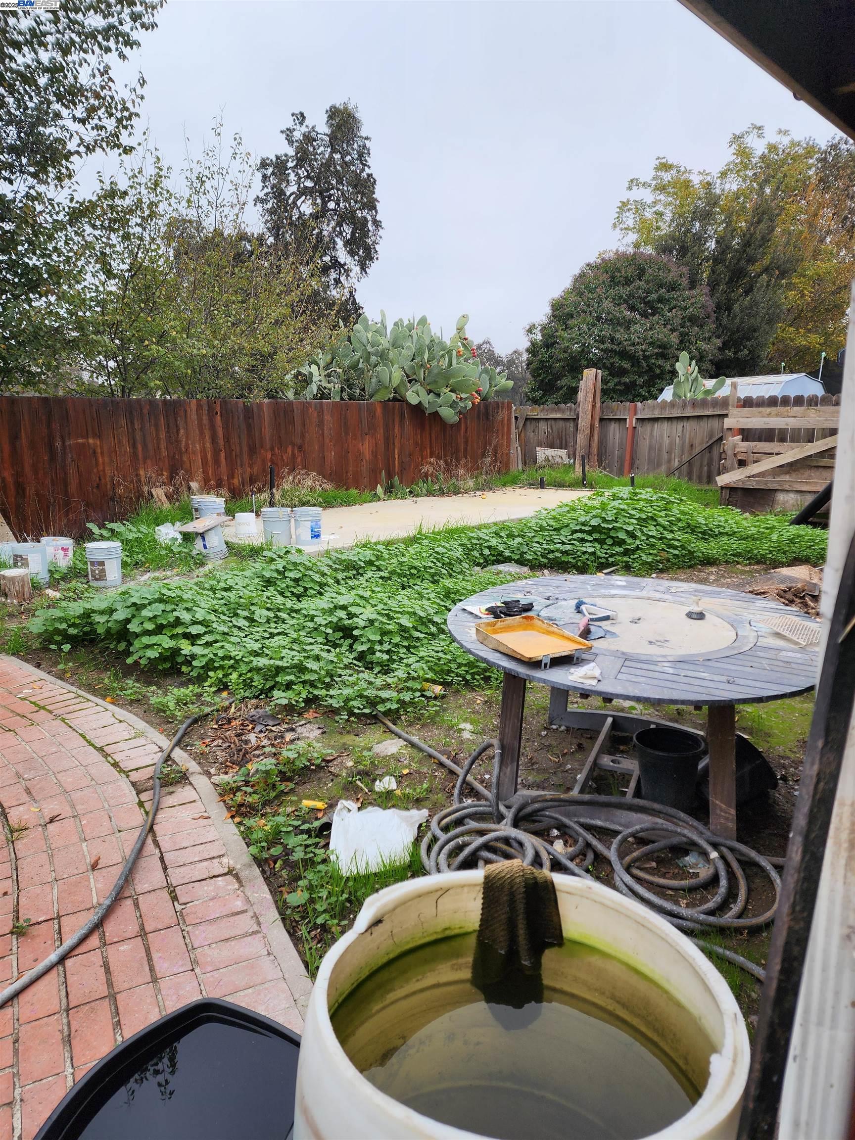 Detail Gallery Image 13 of 17 For 3026 N American, Stockton,  CA 95204 - 2 Beds | 2 Baths