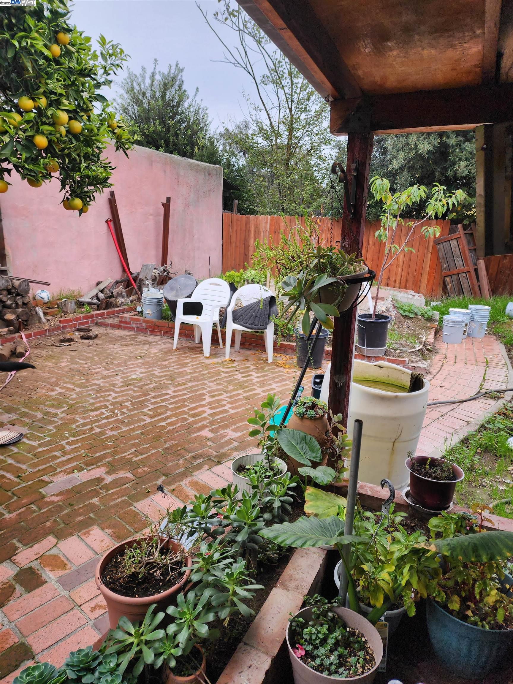 Detail Gallery Image 14 of 17 For 3026 N American, Stockton,  CA 95204 - 2 Beds | 2 Baths