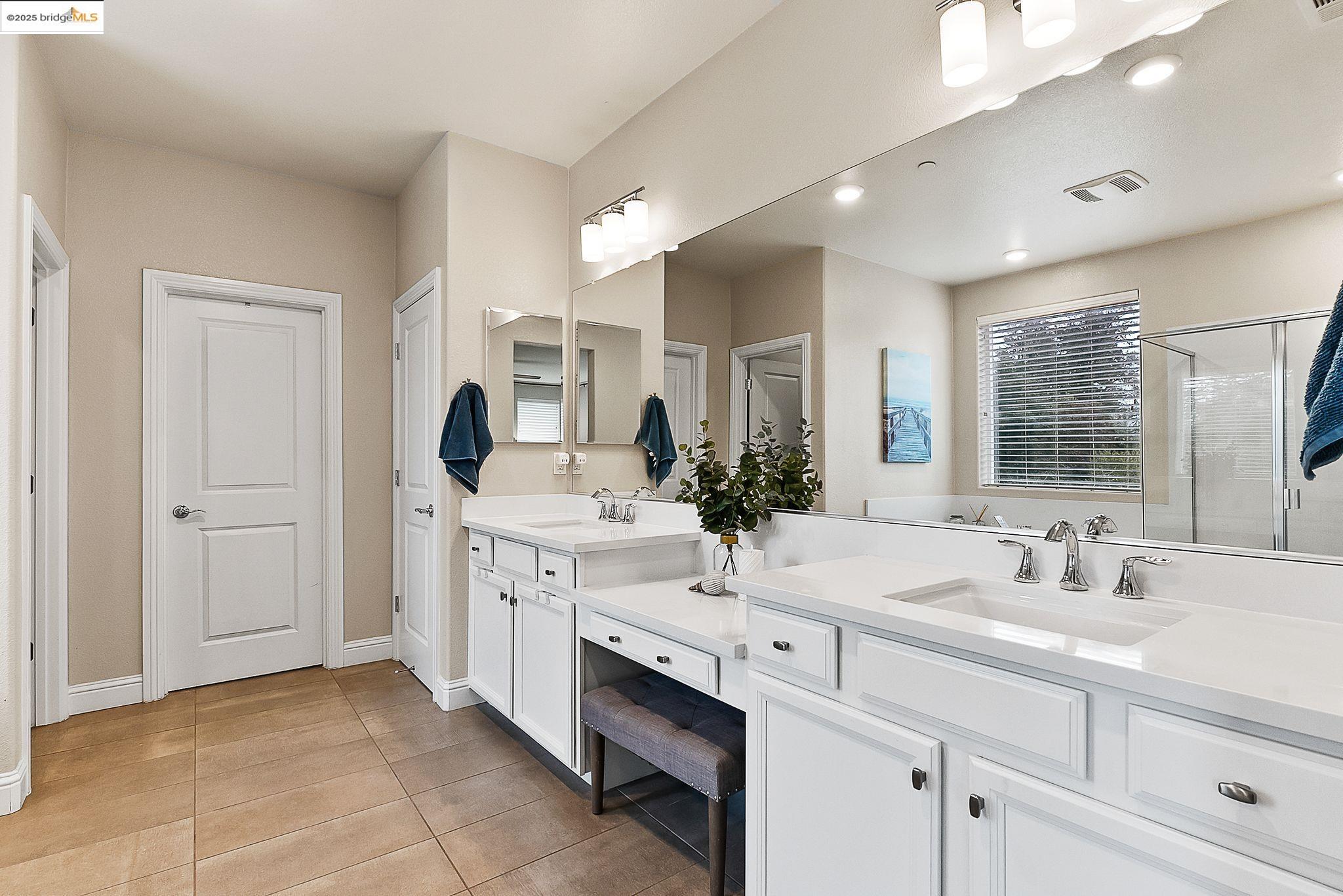 Detail Gallery Image 33 of 51 For 716 Cabada Dr, Brentwood,  CA 94513 - 4 Beds | 3/1 Baths