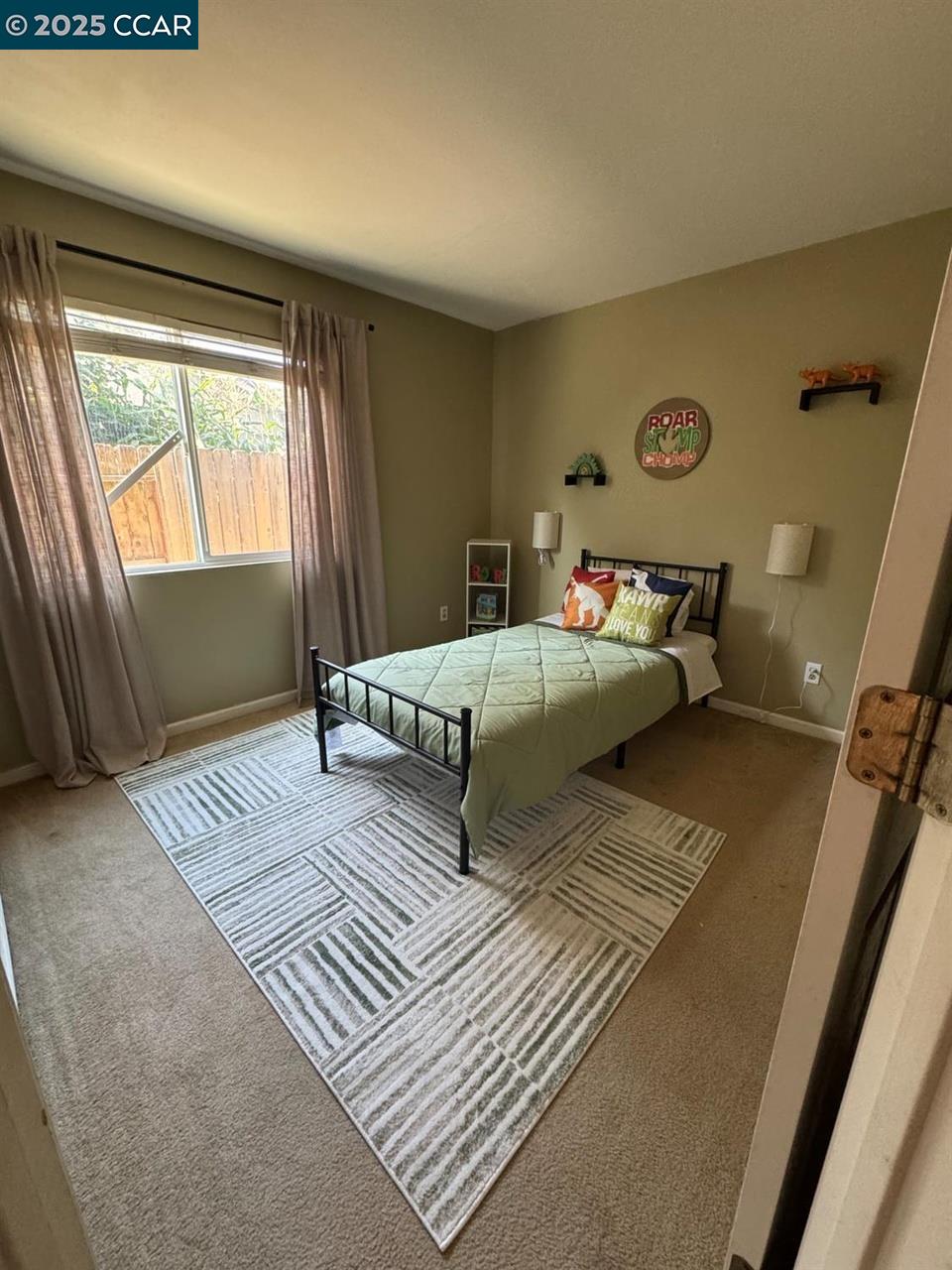 Detail Gallery Image 8 of 9 For 1384 Almador Ter, Atwater,  CA 95301 - 4 Beds | 2 Baths