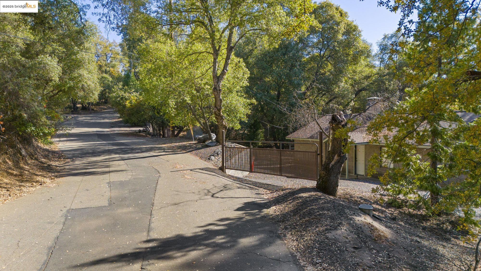 Detail Gallery Image 34 of 40 For Old Bald Mountain Rd., Sonora,  CA 95370 - 5 Beds | 4 Baths