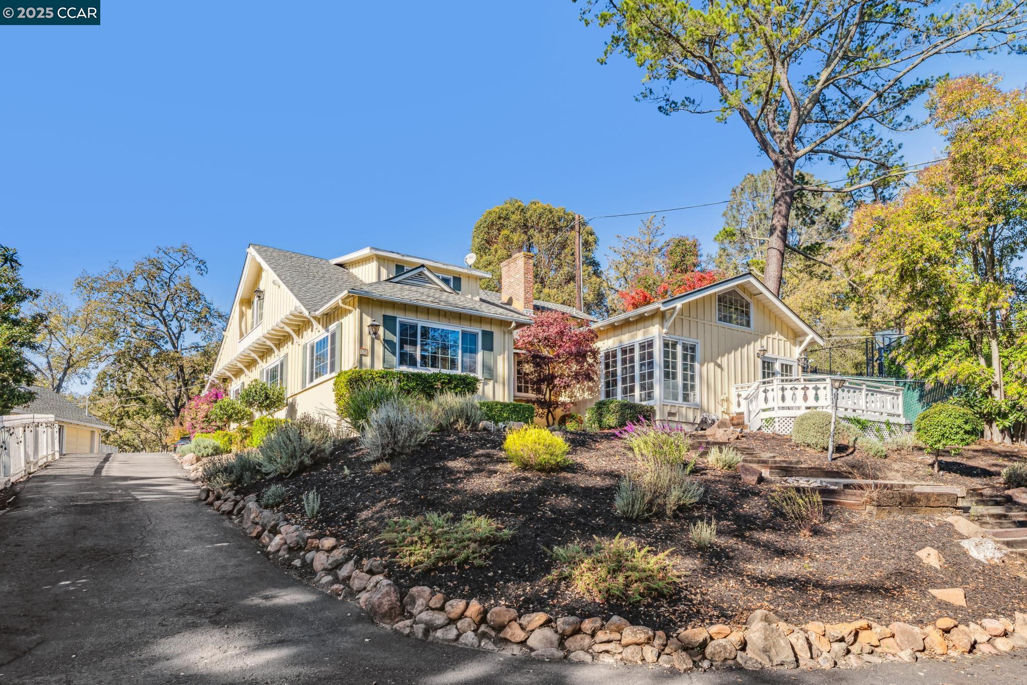 Detail Gallery Image 11 of 11 For 521 El Pintado Rd, Danville,  CA 94526 - 5 Beds | 4 Baths