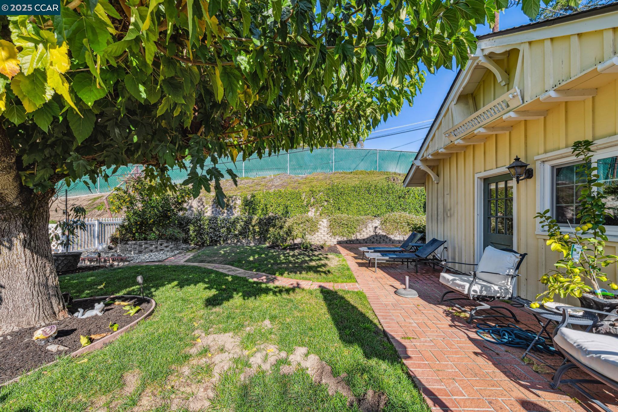 Detail Gallery Image 10 of 11 For 521 El Pintado Rd, Danville,  CA 94526 - 5 Beds | 4 Baths