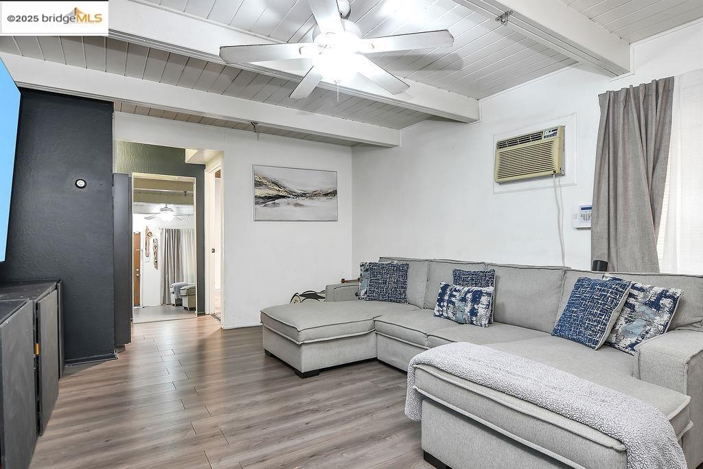 Detail Gallery Image 5 of 26 For 46 Beach Dr, Bay Point,  CA 94565 - 2 Beds | 1 Baths