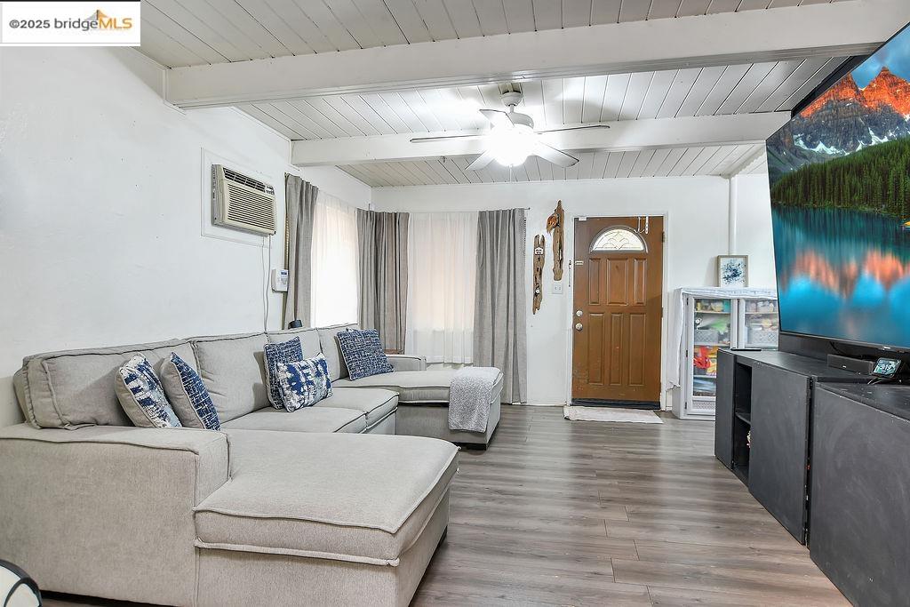 Detail Gallery Image 6 of 26 For 46 Beach Dr, Bay Point,  CA 94565 - 2 Beds | 1 Baths