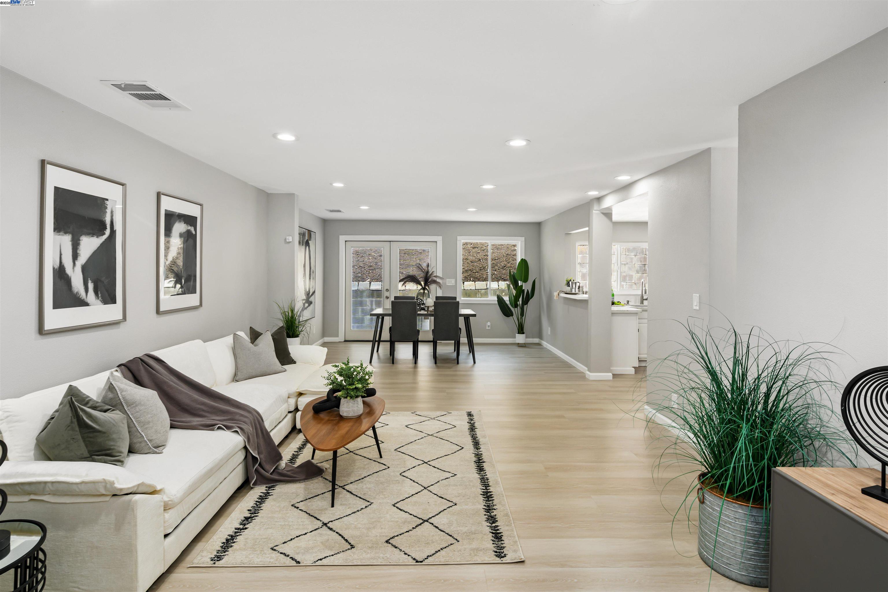 Detail Gallery Image 31 of 49 For 6330 Tri Lane, El Sobrante,  CA 94803 - 5 Beds | 3 Baths