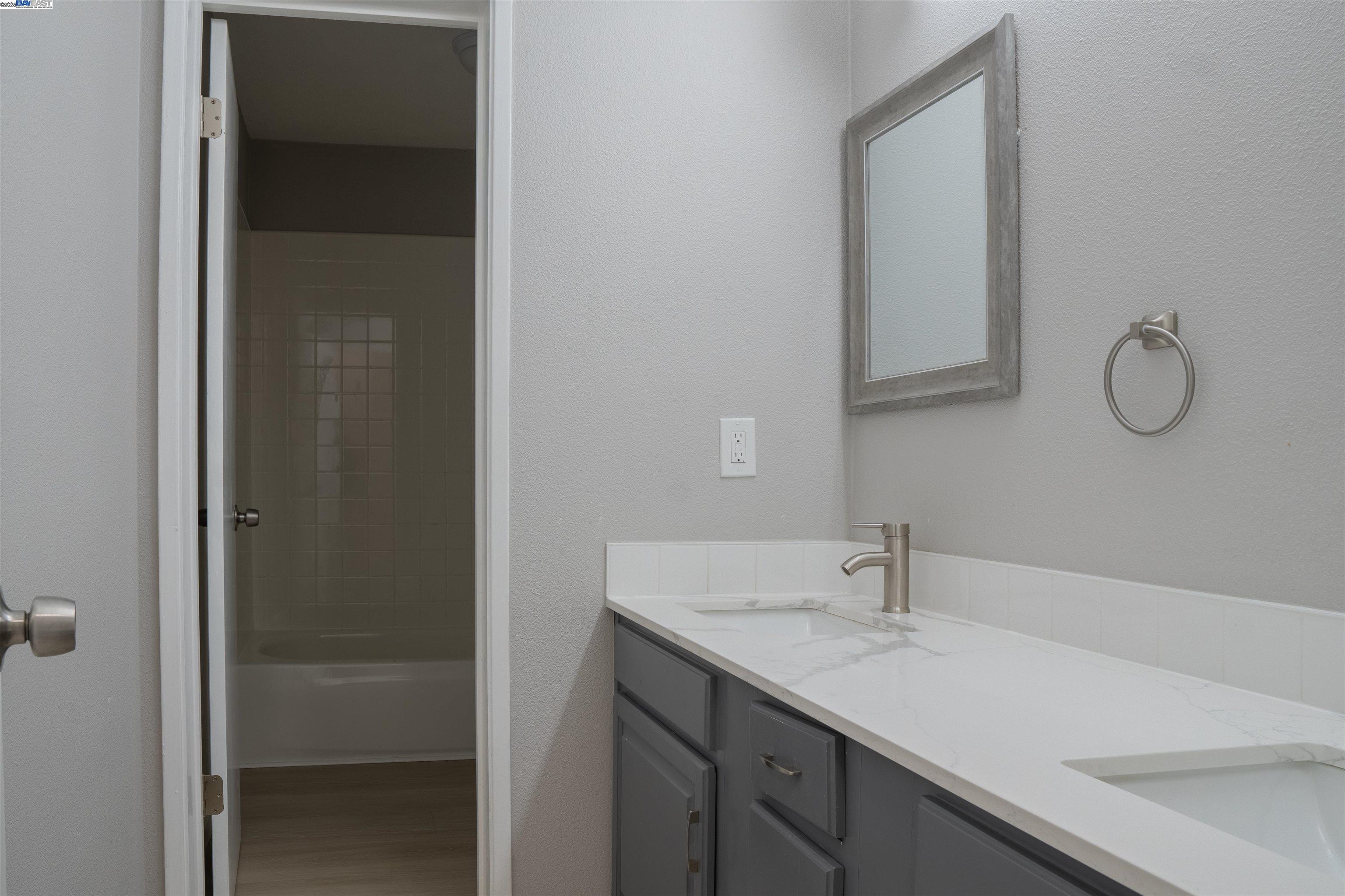 Detail Gallery Image 48 of 49 For 6330 Tri Lane, El Sobrante,  CA 94803 - 5 Beds | 3 Baths