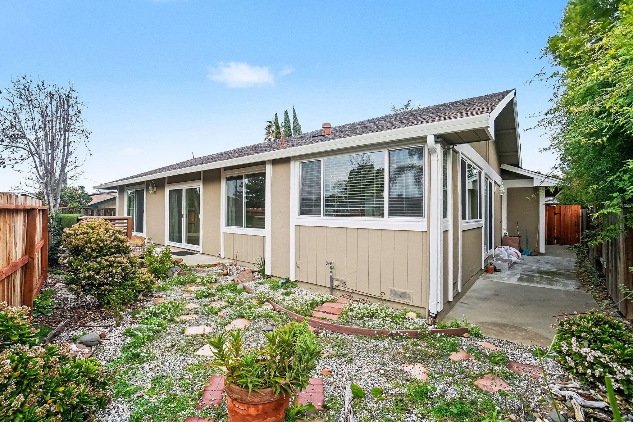 Detail Gallery Image 24 of 25 For 1833 Camino Estrada, Concord,  CA 94521 - 3 Beds | 2 Baths