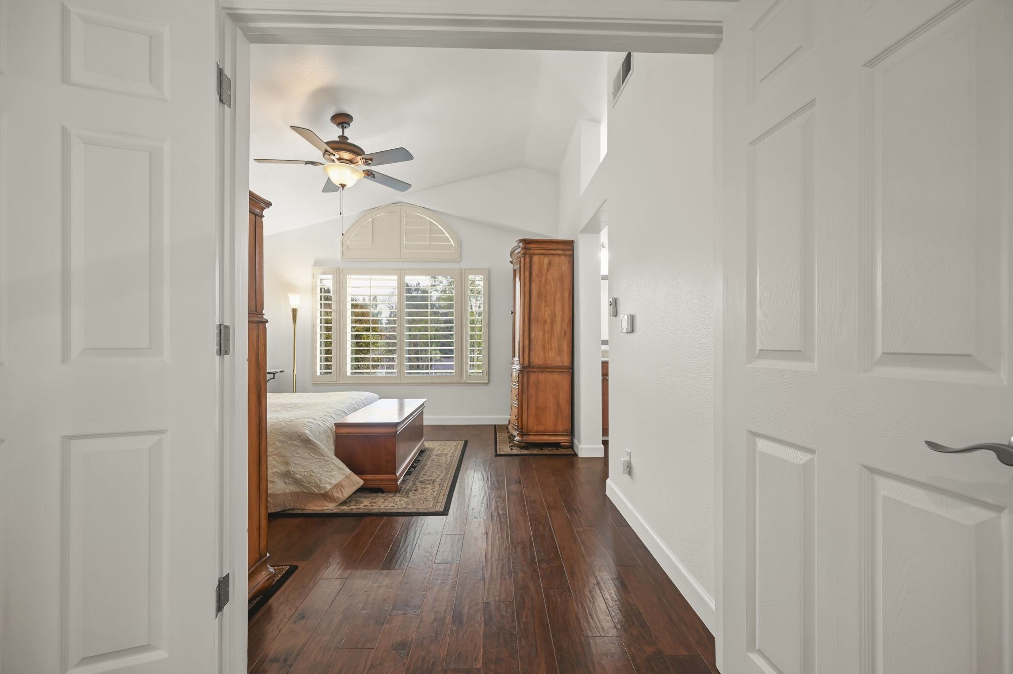 Detail Gallery Image 15 of 34 For 415 Orchard View Ave, Martinez,  CA 94553 - 3 Beds | 2/1 Baths