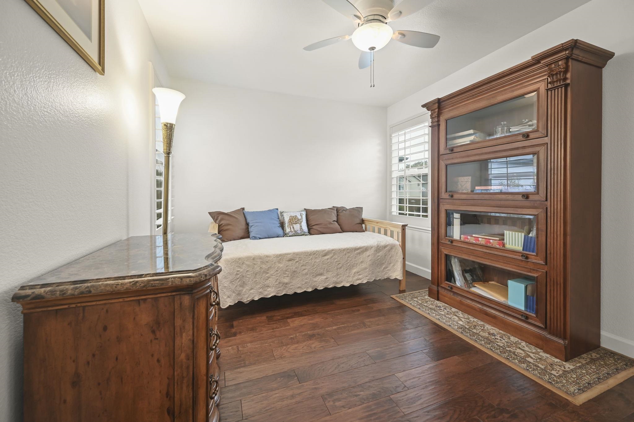 Detail Gallery Image 20 of 34 For 415 Orchard View Ave, Martinez,  CA 94553 - 3 Beds | 2/1 Baths