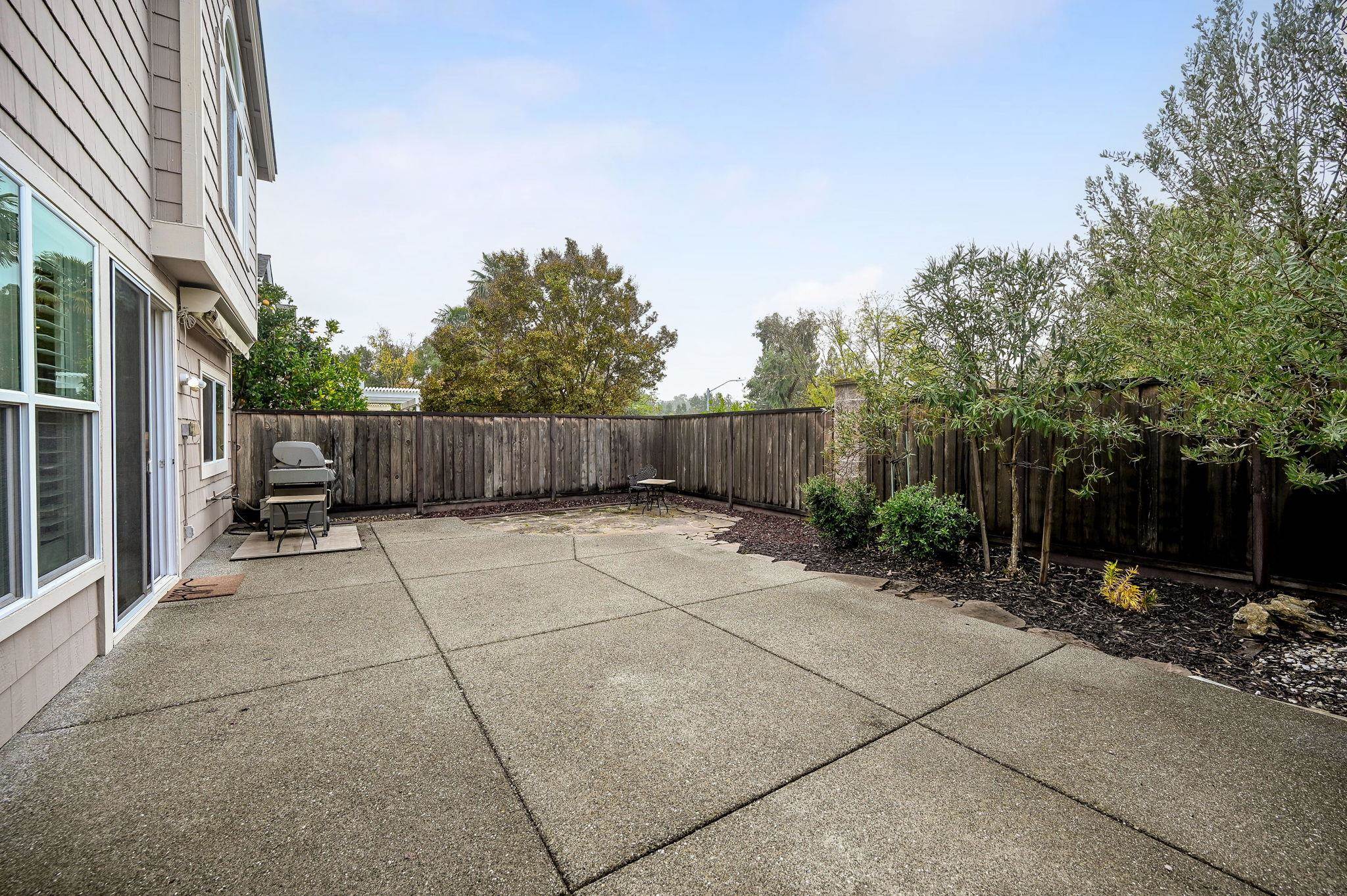 Detail Gallery Image 24 of 34 For 415 Orchard View Ave, Martinez,  CA 94553 - 3 Beds | 2/1 Baths