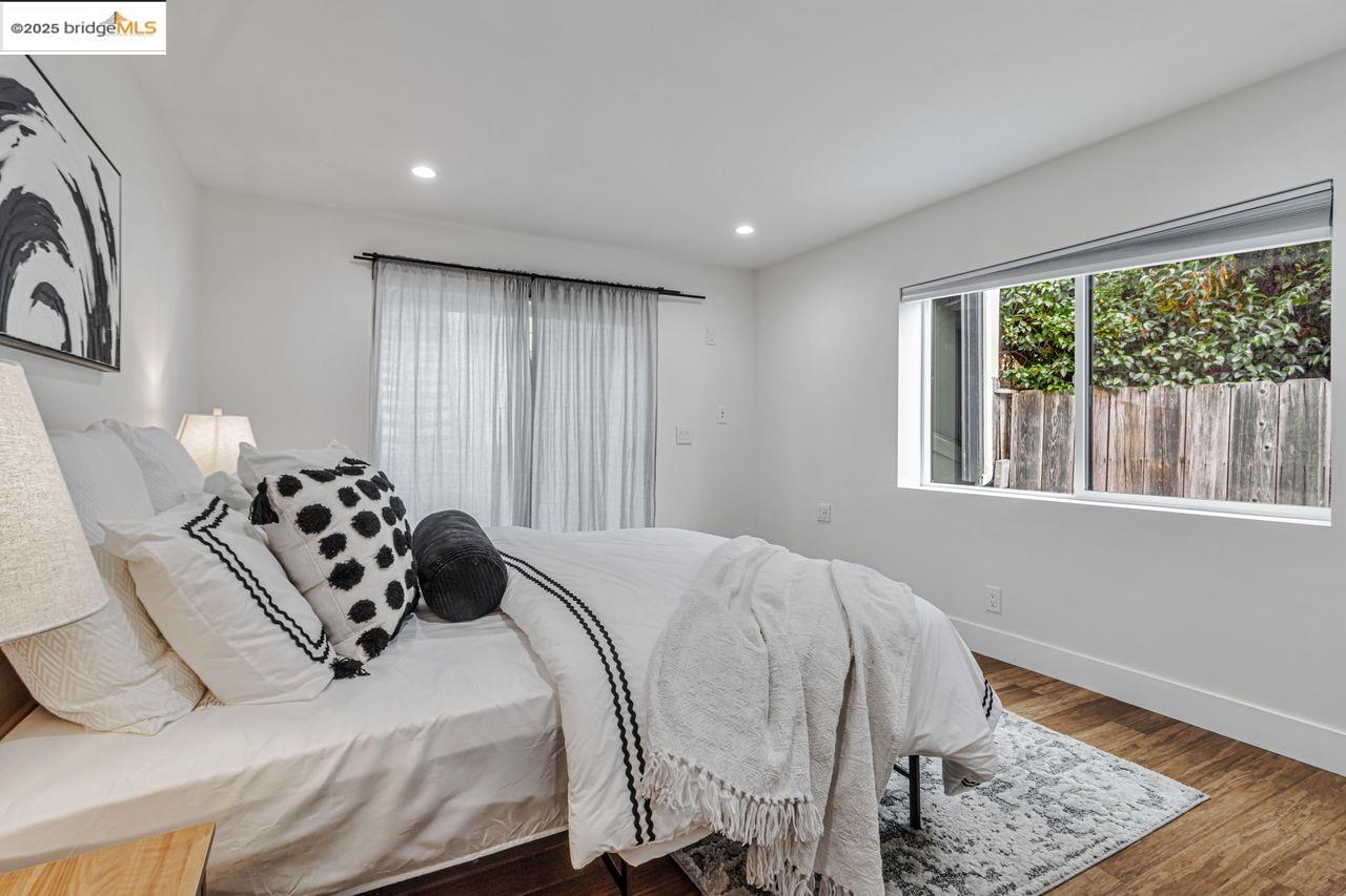 Detail Gallery Image 34 of 60 For 7900 Michigan Ave, Oakland,  CA 94605 - 5 Beds | 4 Baths