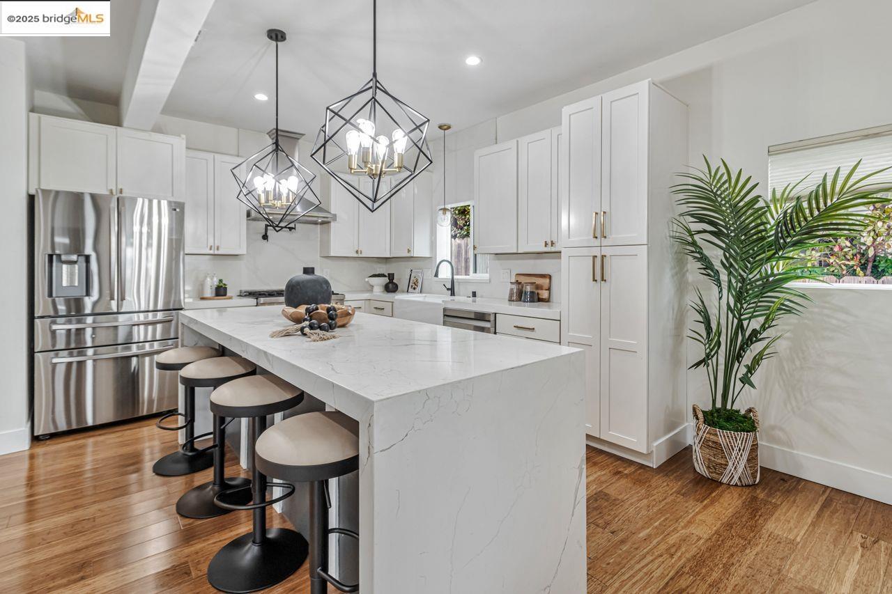 Detail Gallery Image 54 of 60 For 7900 Michigan Ave, Oakland,  CA 94605 - 5 Beds | 4 Baths