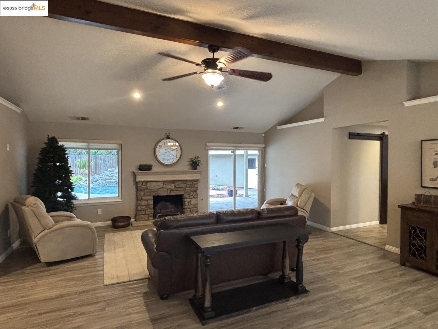 Detail Gallery Image 16 of 24 For 1740 S Teddy St, Visalia,  CA 93277 - 3 Beds | 2 Baths