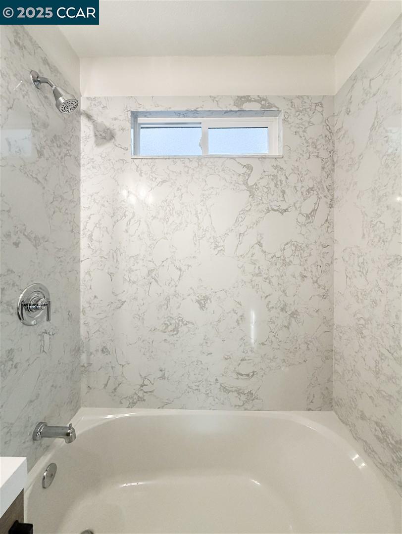 Detail Gallery Image 21 of 56 For 4121 Kensington Dr, Concord,  CA 94521 - 4 Beds | 2 Baths