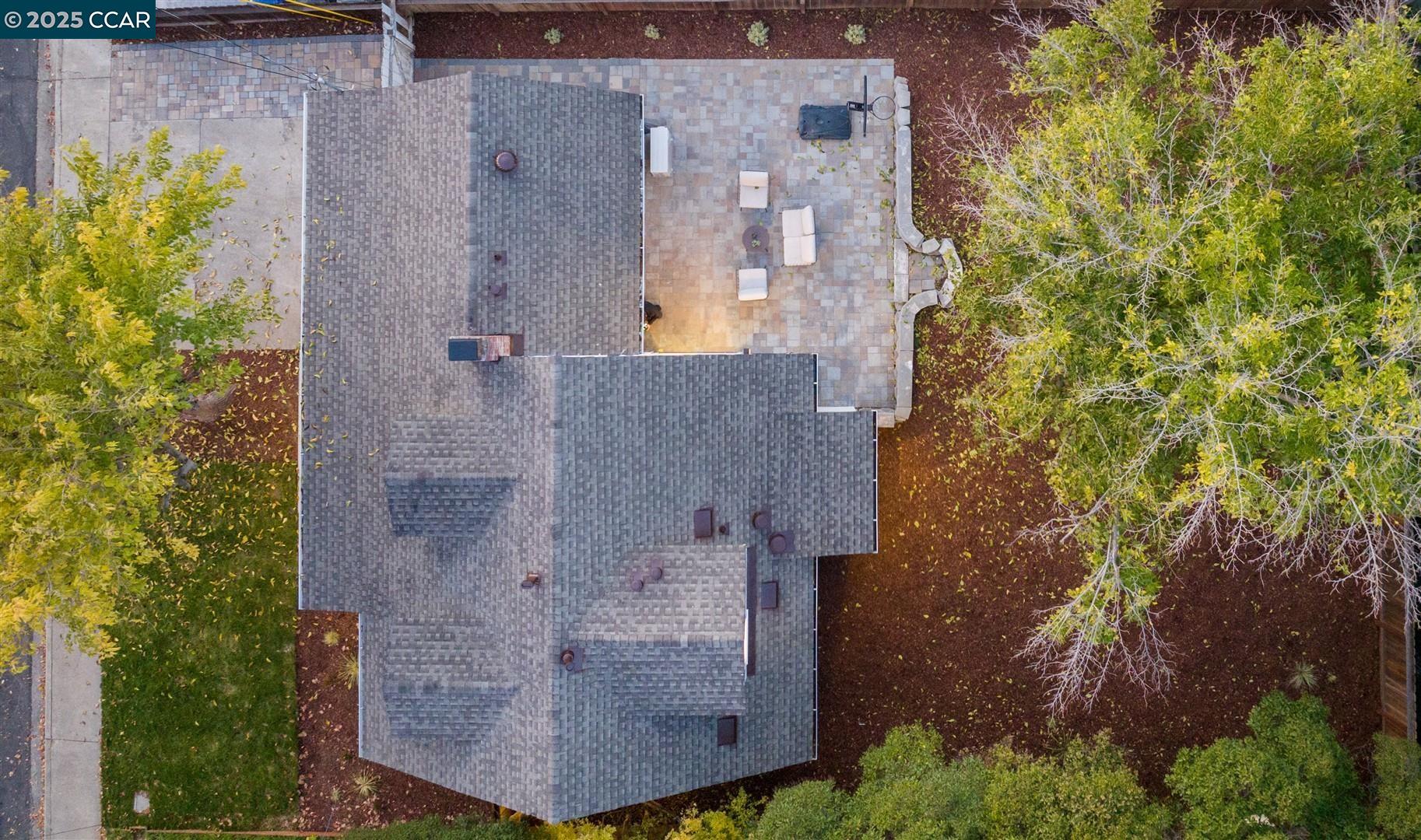 Detail Gallery Image 38 of 56 For 4121 Kensington Dr, Concord,  CA 94521 - 4 Beds | 2 Baths