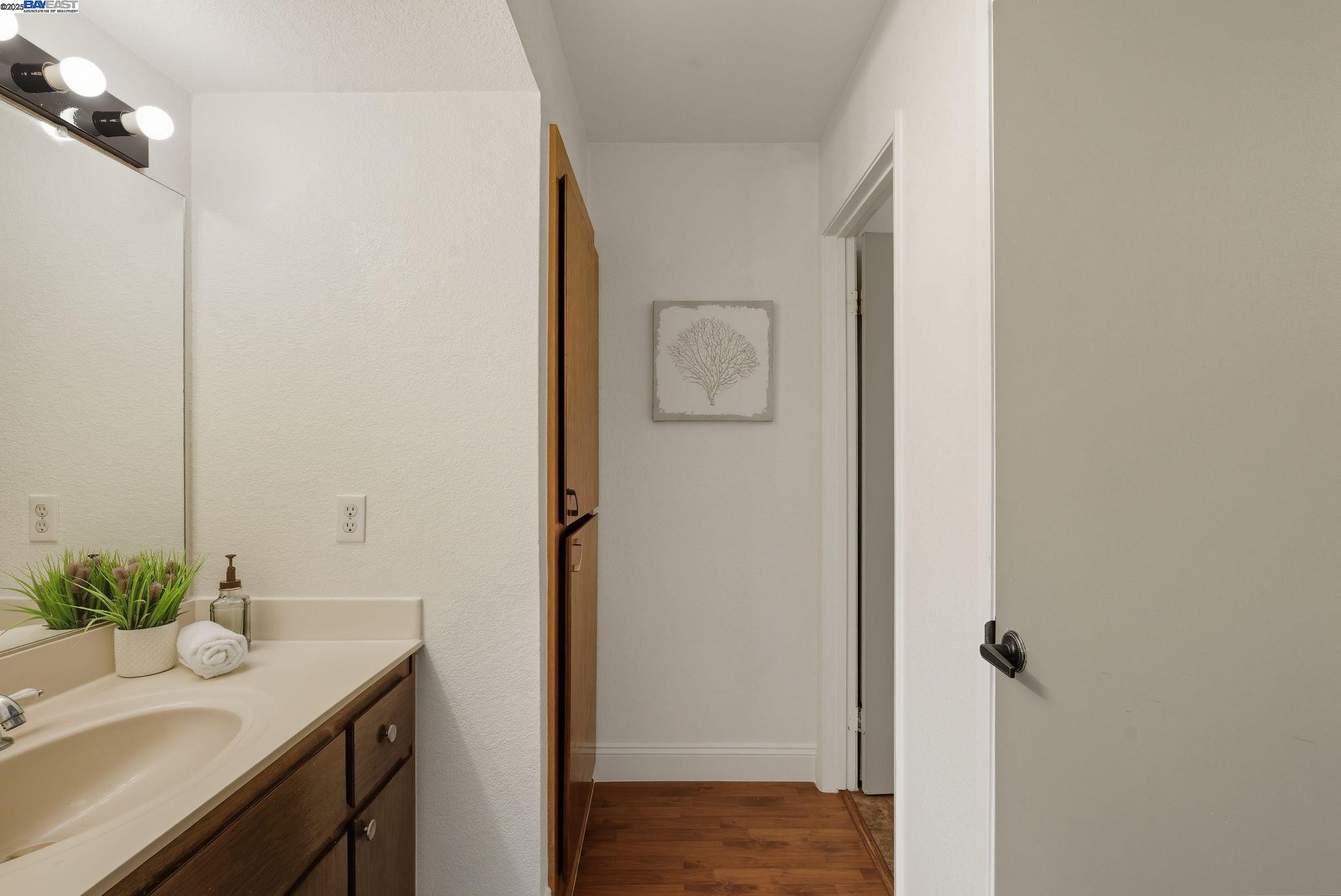 Detail Gallery Image 24 of 50 For 1860 Home Gate Dr, San Jose,  CA 95148 - 3 Beds | 2/1 Baths