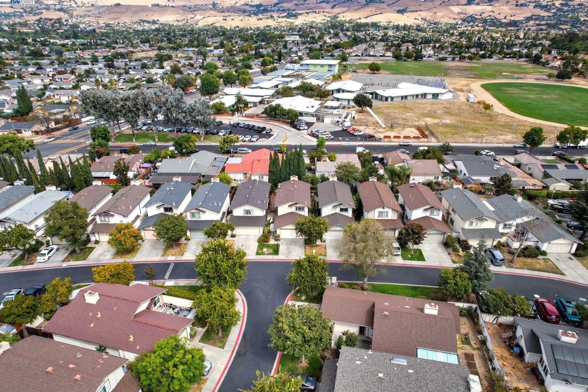 Detail Gallery Image 38 of 50 For 1860 Home Gate Dr, San Jose,  CA 95148 - 3 Beds | 2/1 Baths