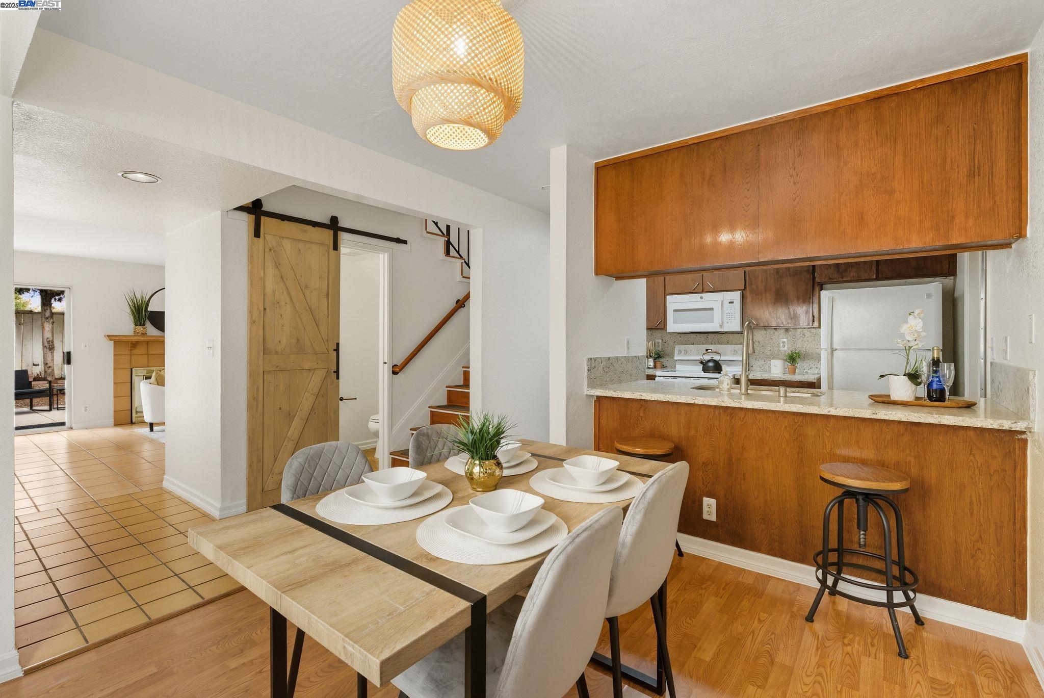 Detail Gallery Image 5 of 50 For 1860 Home Gate Dr, San Jose,  CA 95148 - 3 Beds | 2/1 Baths