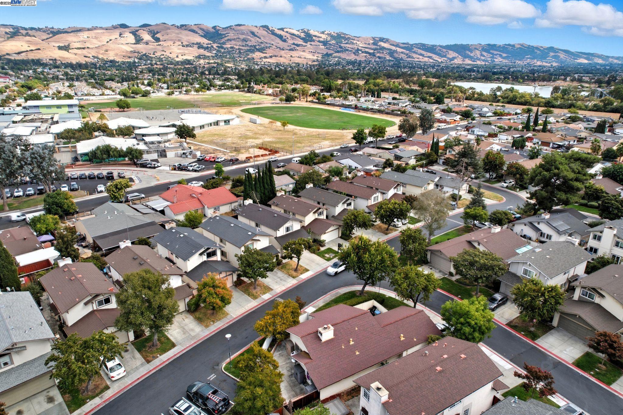 Detail Gallery Image 47 of 50 For 1860 Home Gate Dr, San Jose,  CA 95148 - 3 Beds | 2/1 Baths