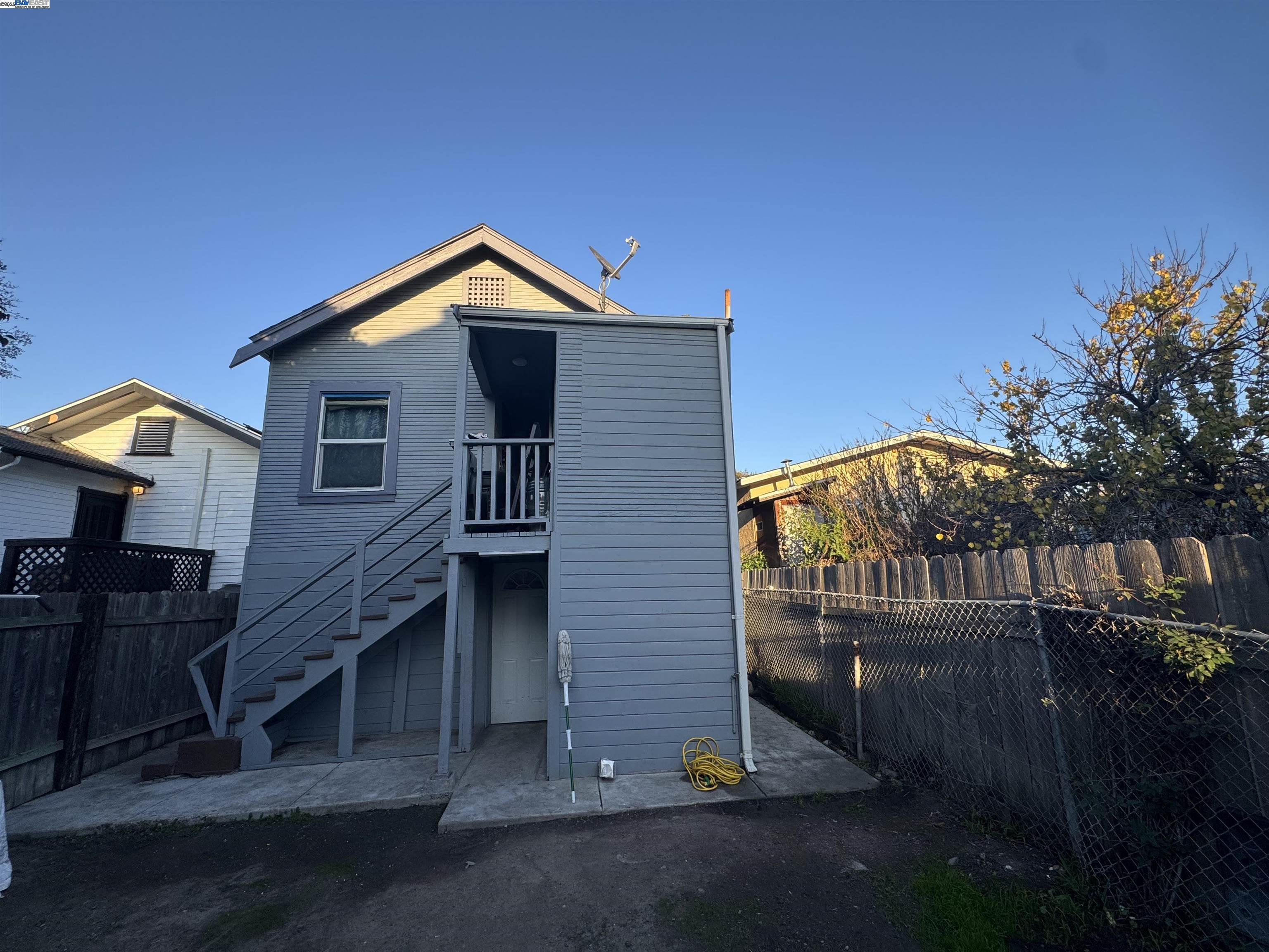 Detail Gallery Image 6 of 19 For 7341 Lockwood St, Oakland,  CA 94621 - – Beds | – Baths