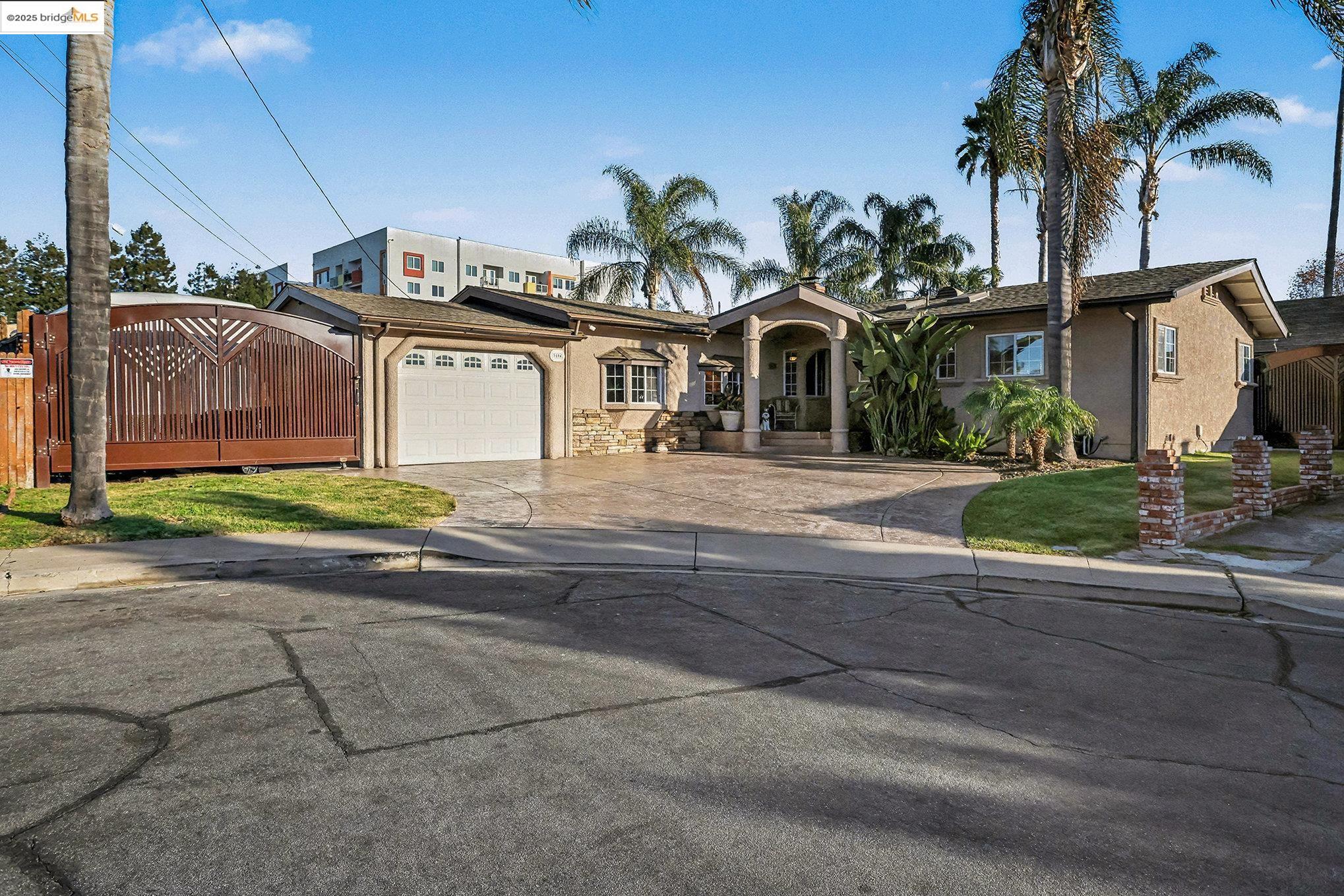 Detail Gallery Image 3 of 36 For 3614 Kay Ct, Fremont,  CA 94538 - 4 Beds | 3 Baths