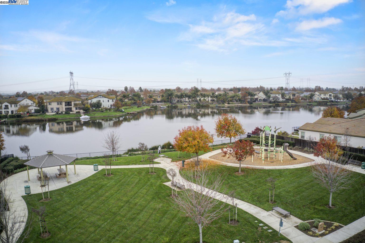 Detail Gallery Image 2 of 58 For 917 Talaria Ct, Oakley,  CA 94561 - 4 Beds | 3 Baths