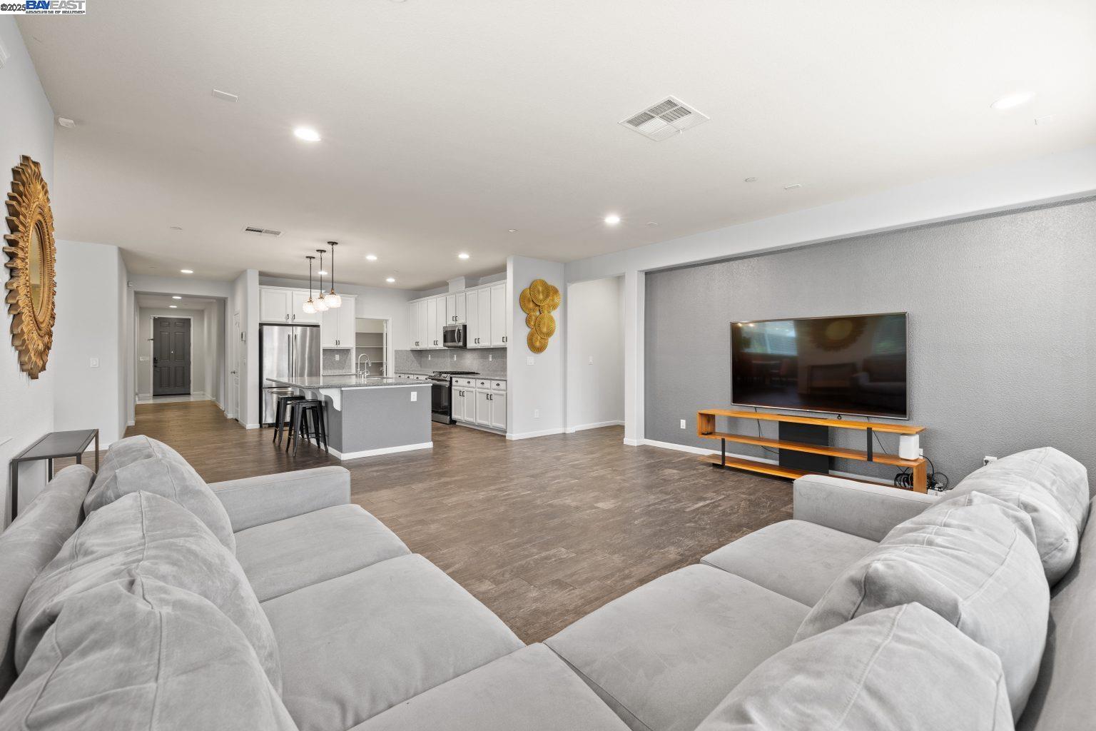 Detail Gallery Image 34 of 58 For 917 Talaria Ct, Oakley,  CA 94561 - 4 Beds | 3 Baths