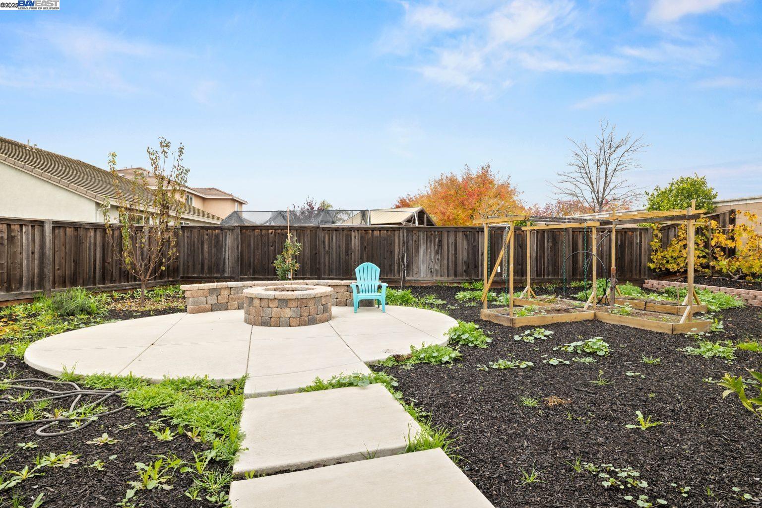 Detail Gallery Image 7 of 59 For 917 Talaria Ct, Oakley,  CA 94561 - 4 Beds | 3 Baths