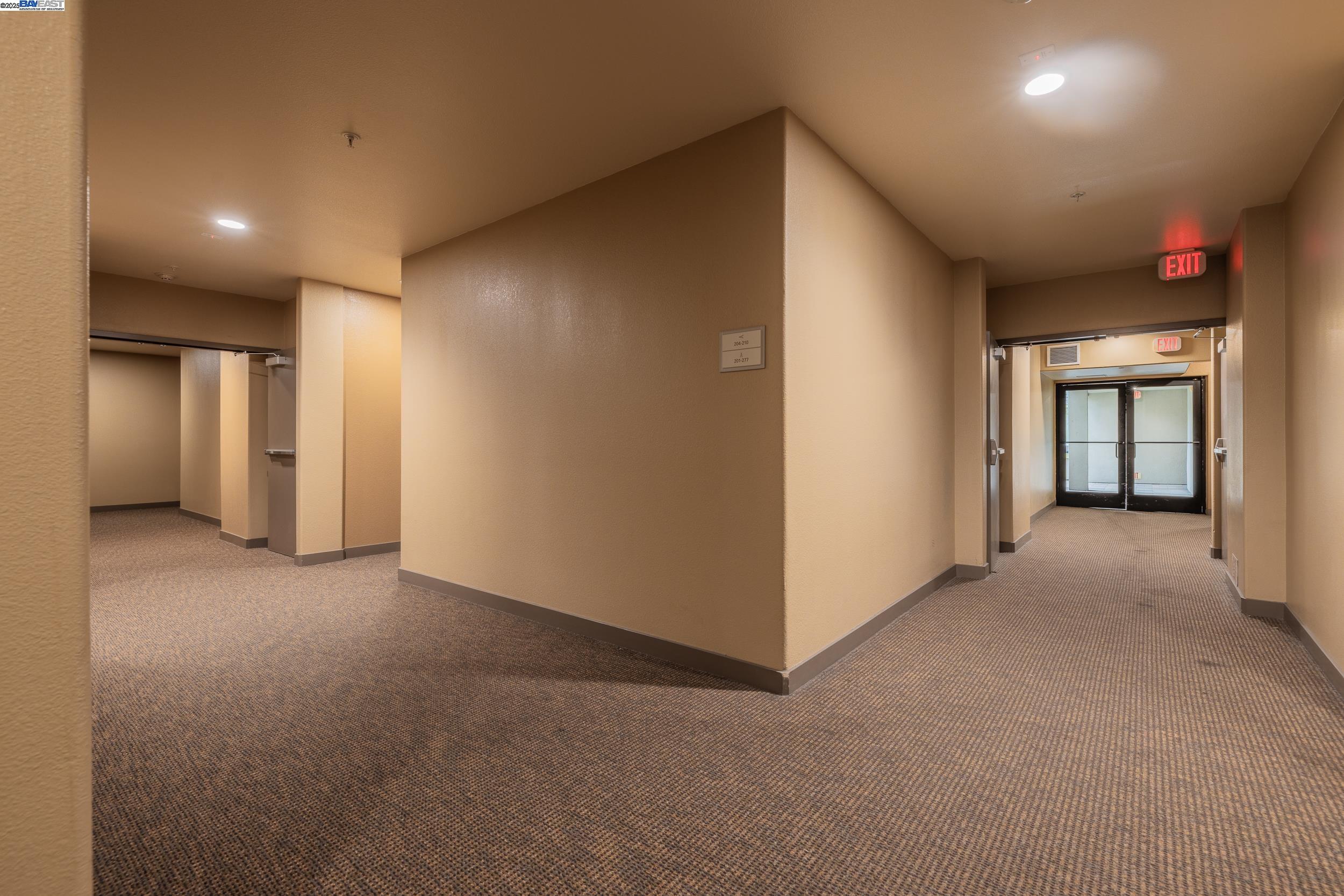 Photo #4: 41119300 Listing: Photo #4