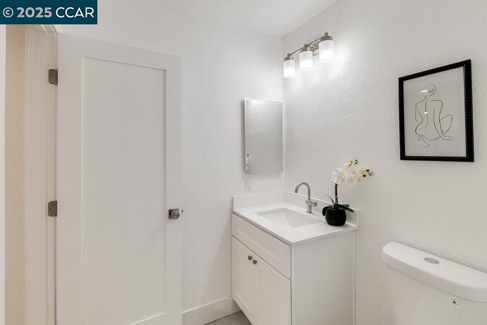 Detail Gallery Image 29 of 53 For 312 Summerfield Dr, Vacaville,  CA 95687 - 5 Beds | 3 Baths