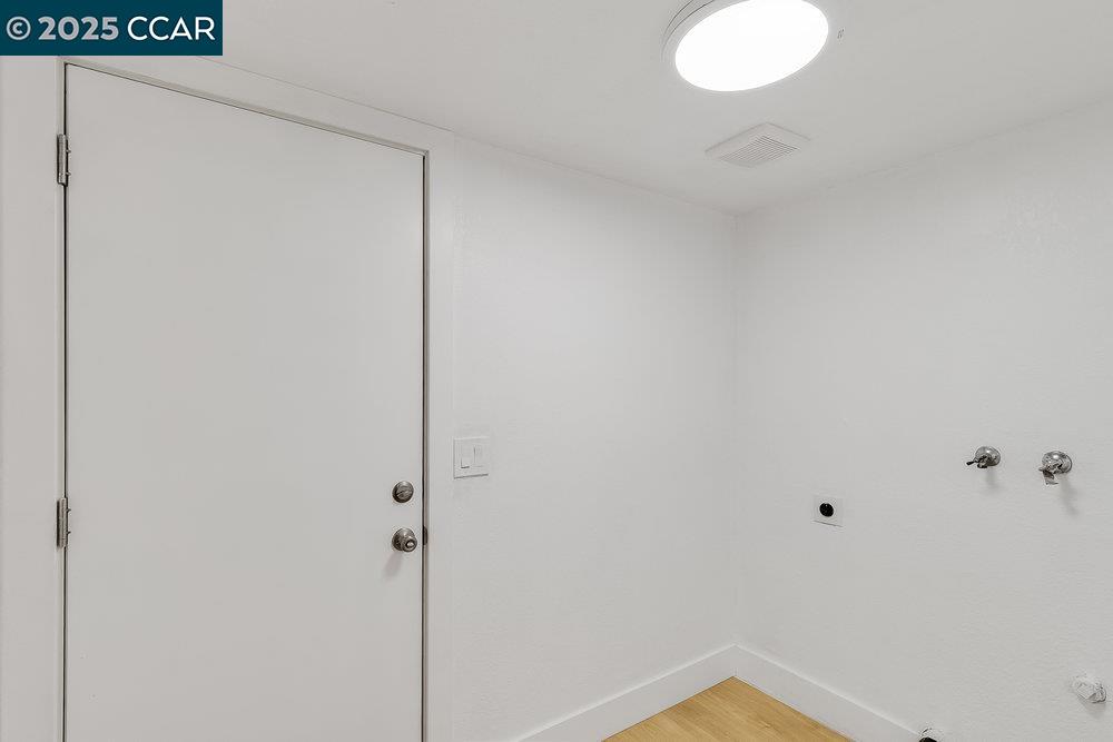 Detail Gallery Image 30 of 53 For 312 Summerfield Dr, Vacaville,  CA 95687 - 5 Beds | 3 Baths