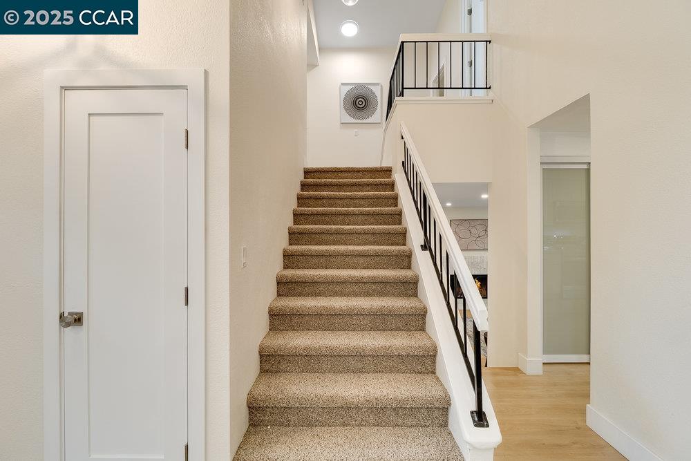 Detail Gallery Image 31 of 53 For 312 Summerfield Dr, Vacaville,  CA 95687 - 5 Beds | 3 Baths