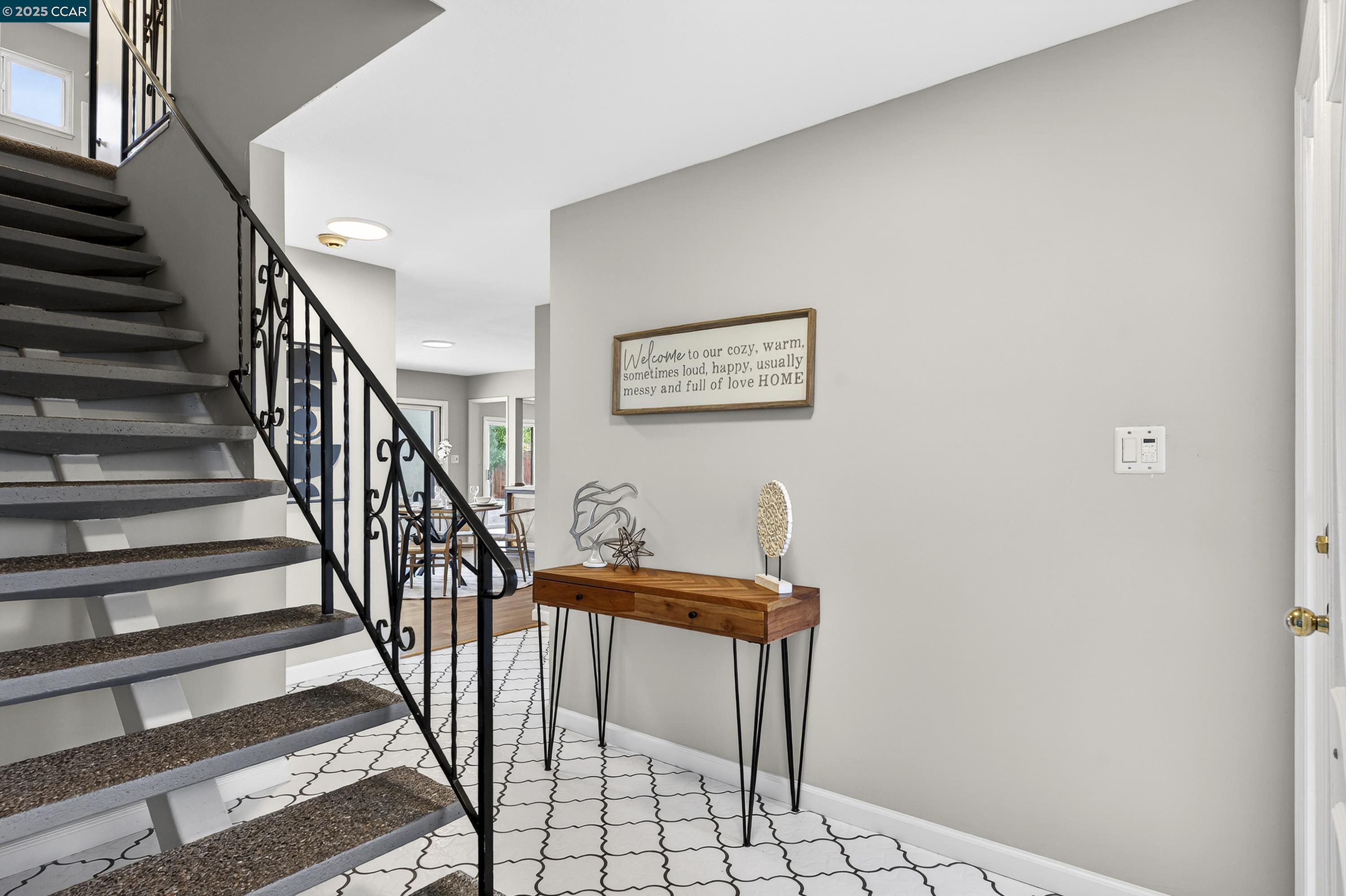 Detail Gallery Image 3 of 50 For 943 Hawthorne Dr, Rodeo,  CA 94572 - 4 Beds | 3 Baths