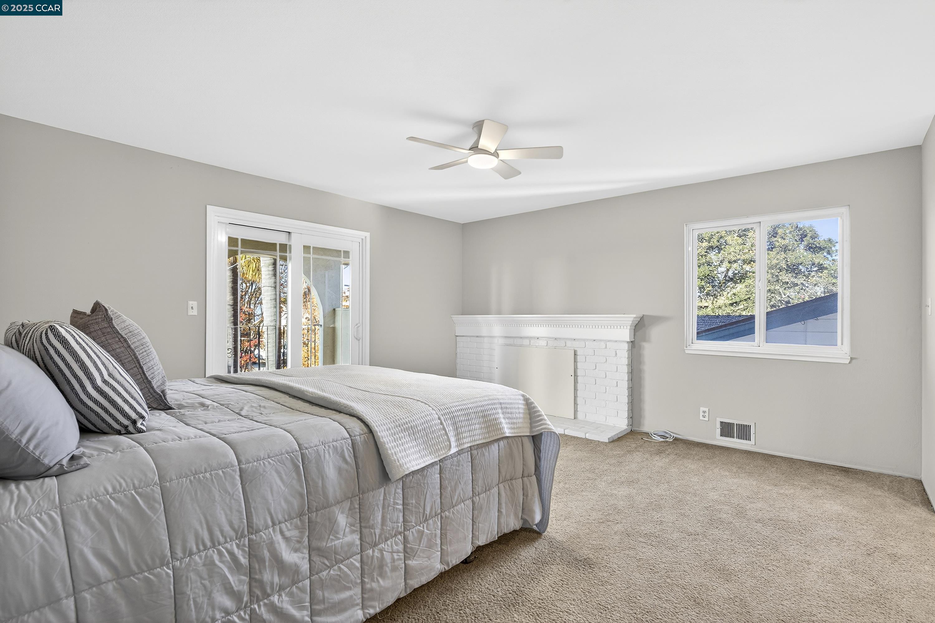 Detail Gallery Image 27 of 50 For 943 Hawthorne Dr, Rodeo,  CA 94572 - 4 Beds | 3 Baths