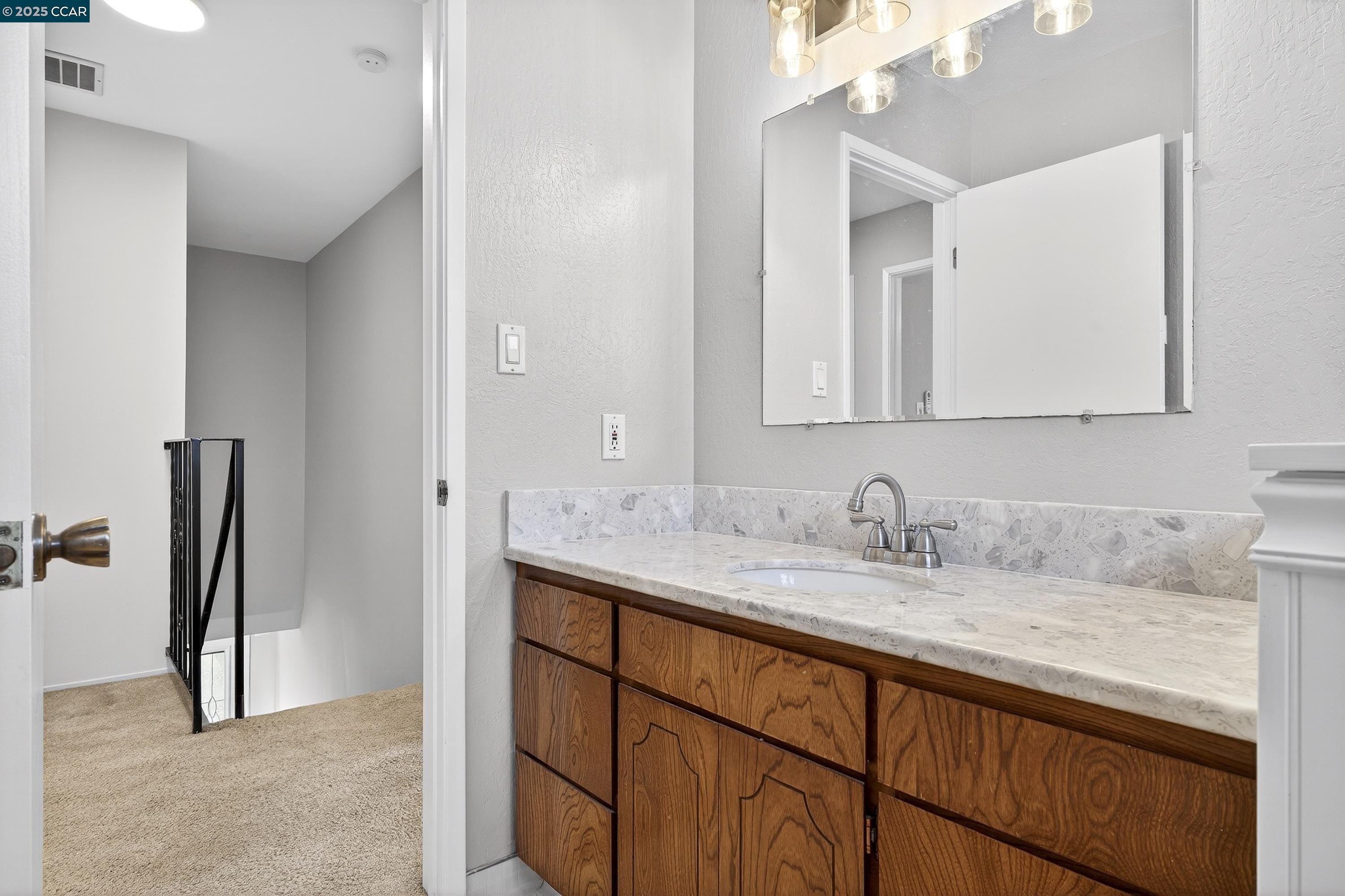 Detail Gallery Image 38 of 50 For 943 Hawthorne Dr, Rodeo,  CA 94572 - 4 Beds | 3 Baths