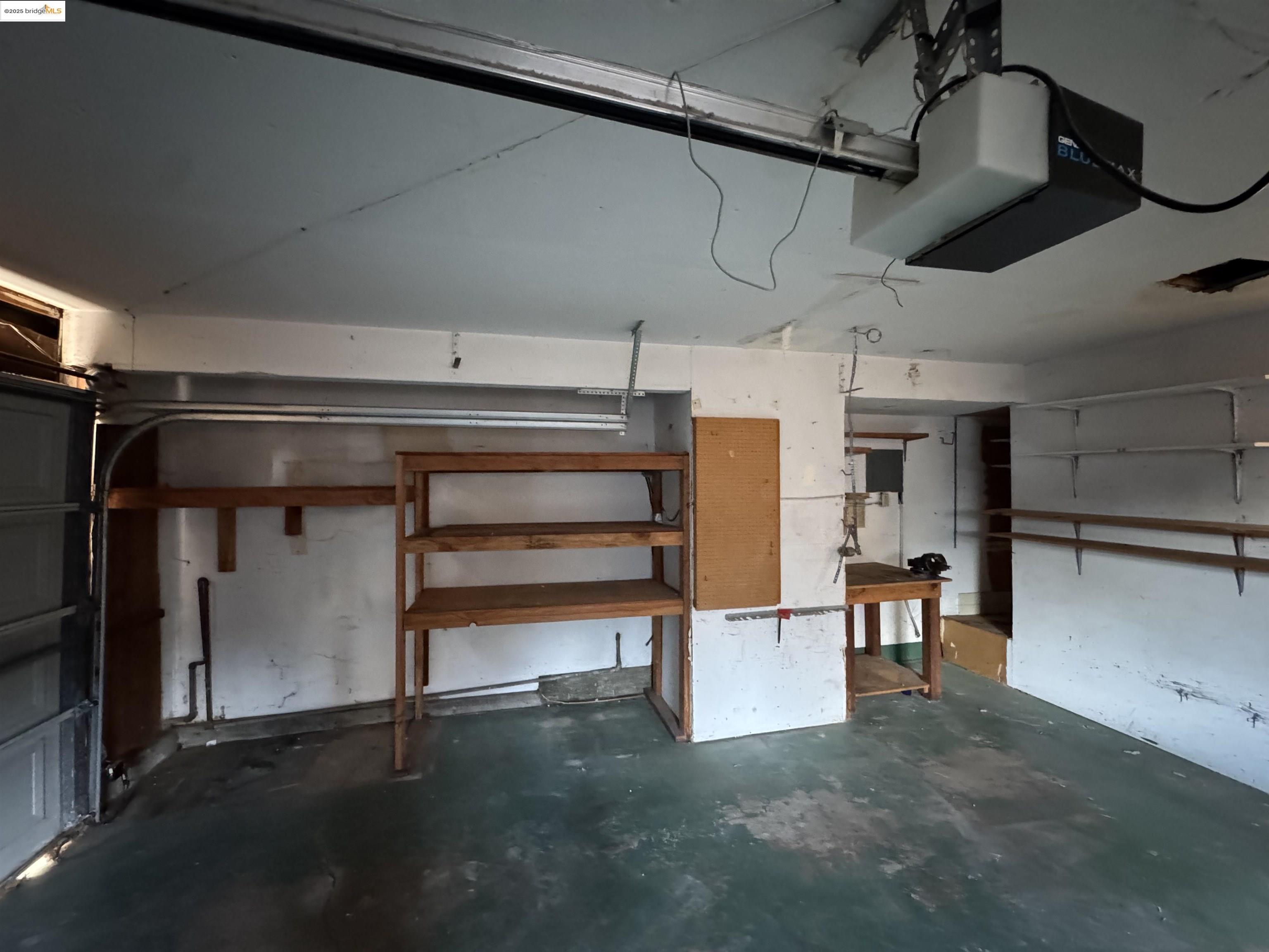 Detail Gallery Image 13 of 49 For 7081 Ann Arbor Way, Dublin,  CA 94568 - 4 Beds | 2/1 Baths