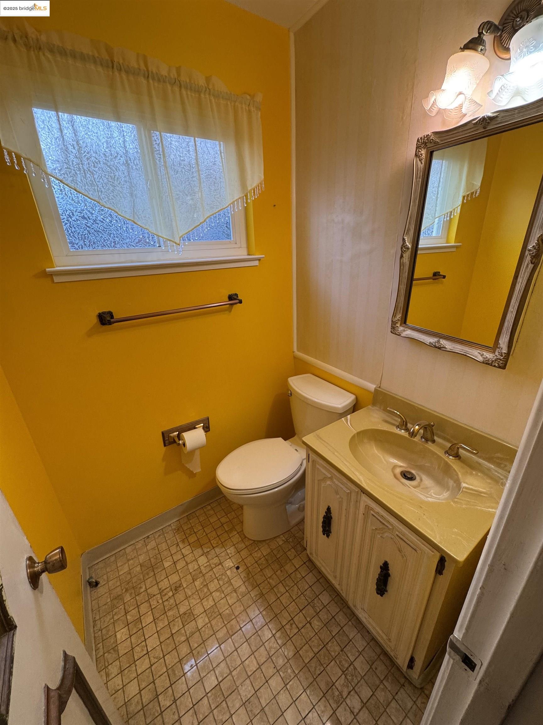 Detail Gallery Image 18 of 49 For 7081 Ann Arbor Way, Dublin,  CA 94568 - 4 Beds | 2/1 Baths