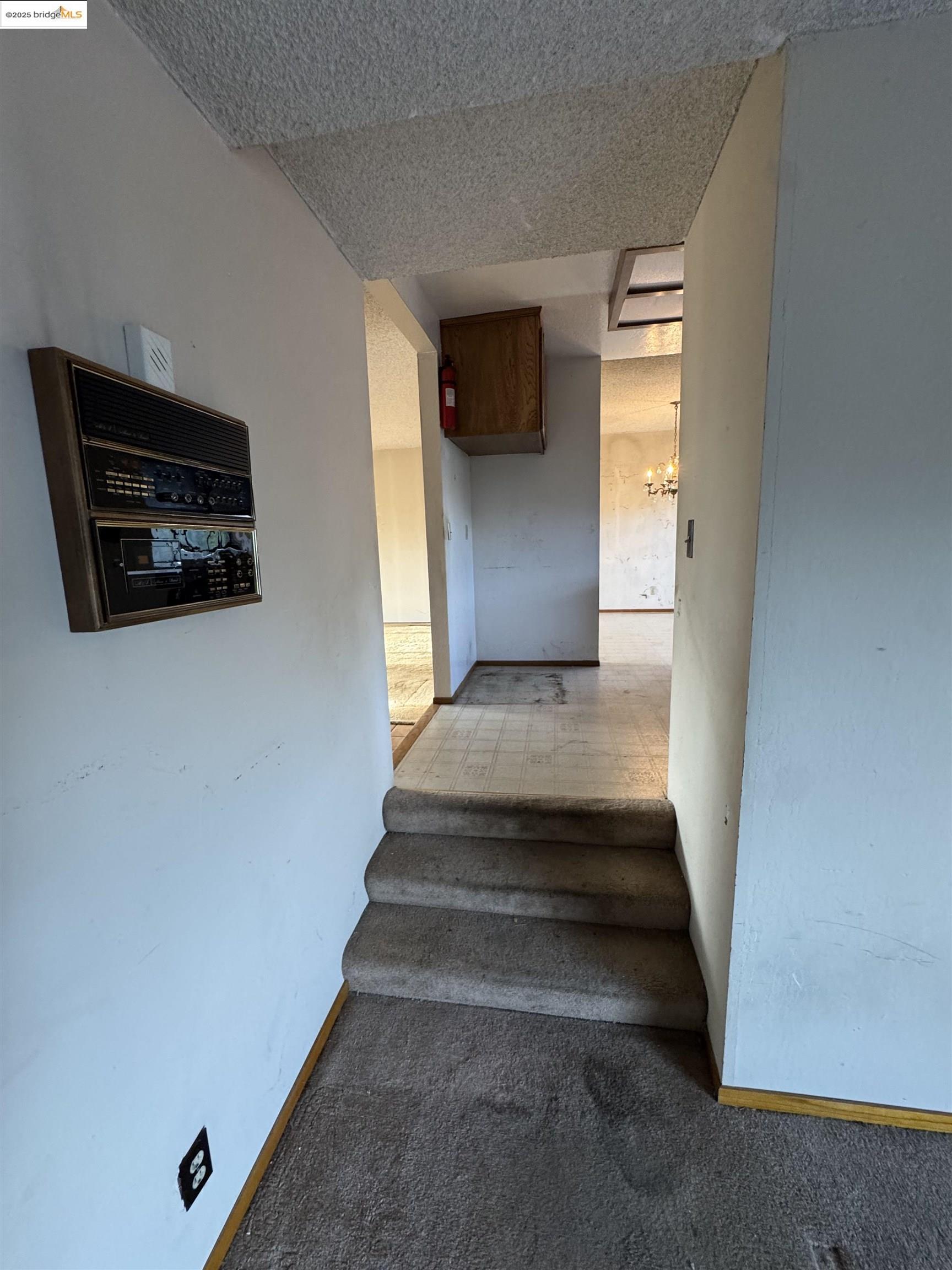 Detail Gallery Image 30 of 49 For 7081 Ann Arbor Way, Dublin,  CA 94568 - 4 Beds | 2/1 Baths