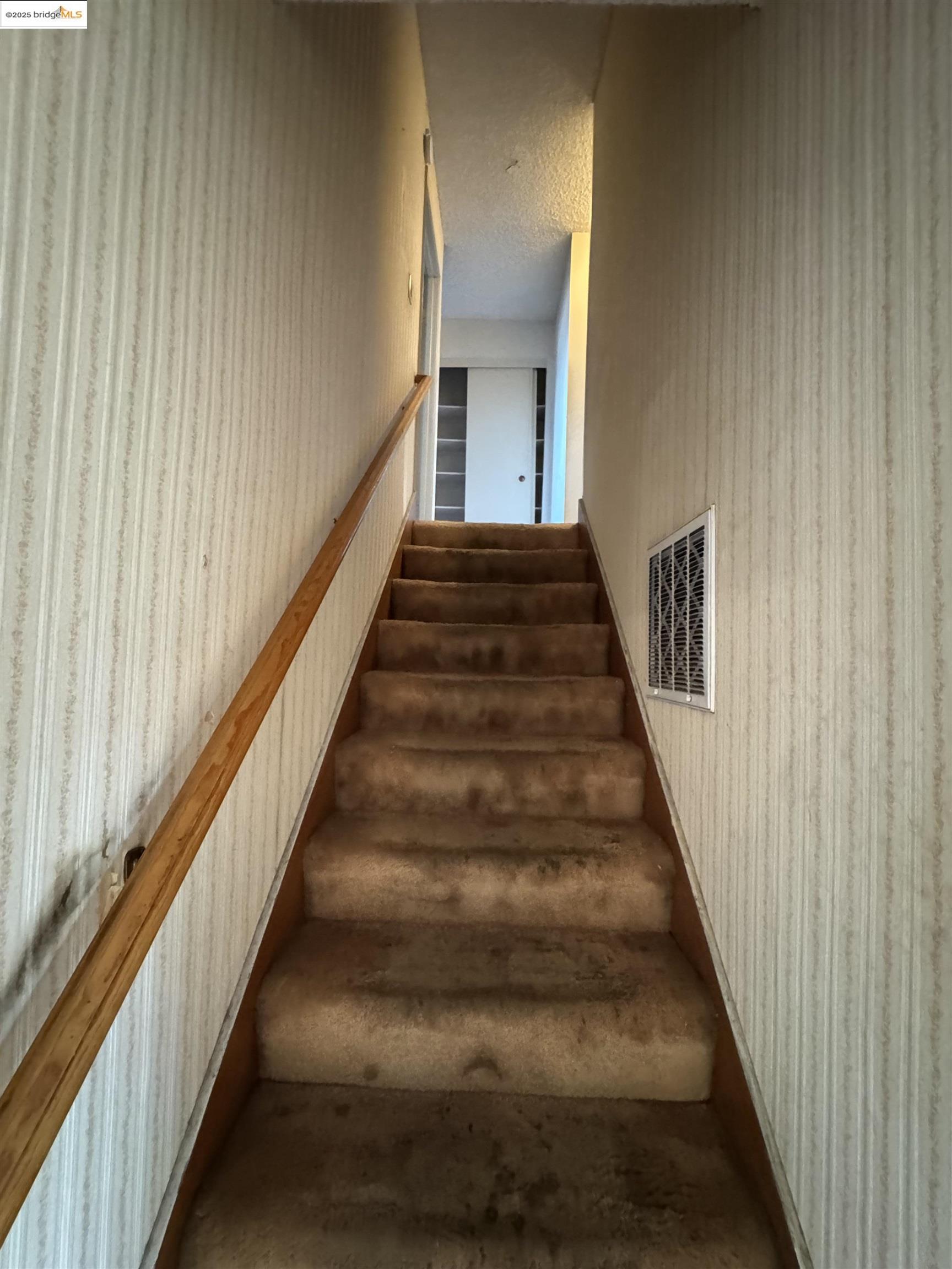 Detail Gallery Image 33 of 49 For 7081 Ann Arbor Way, Dublin,  CA 94568 - 4 Beds | 2/1 Baths