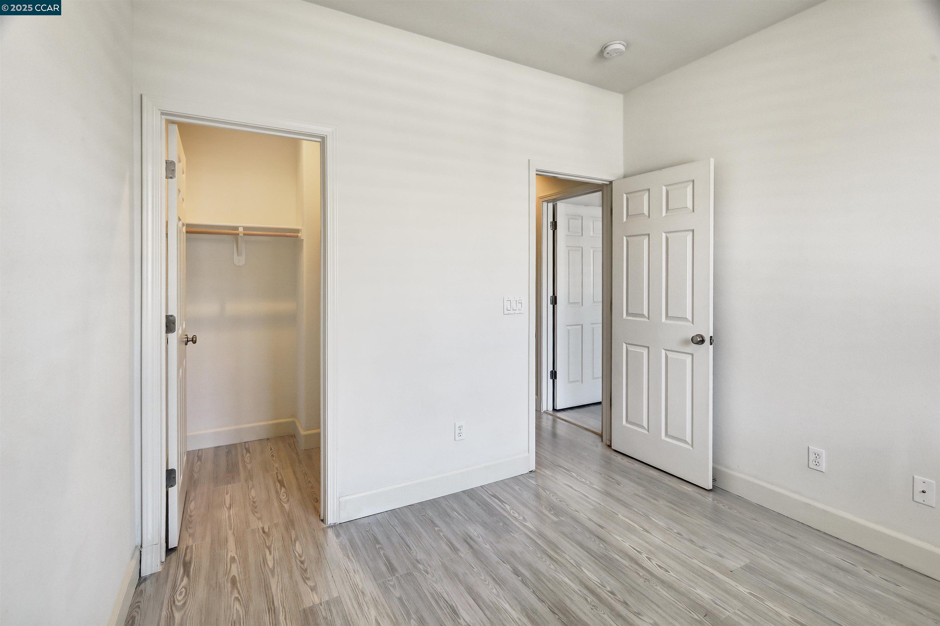 Detail Gallery Image 11 of 22 For 273 Sullivan Way, Hayward,  CA 94541 - 3 Beds | 2/1 Baths