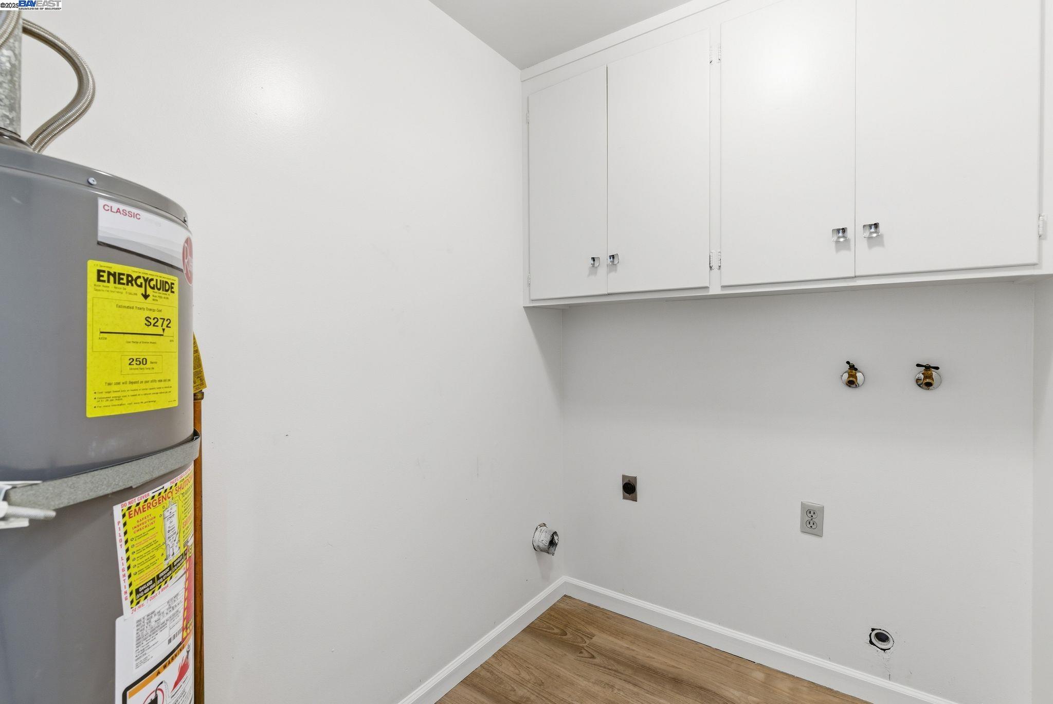 Detail Gallery Image 11 of 24 For 2724 Benedict Dr, San Leandro,  CA 94577 - 3 Beds | 2/1 Baths