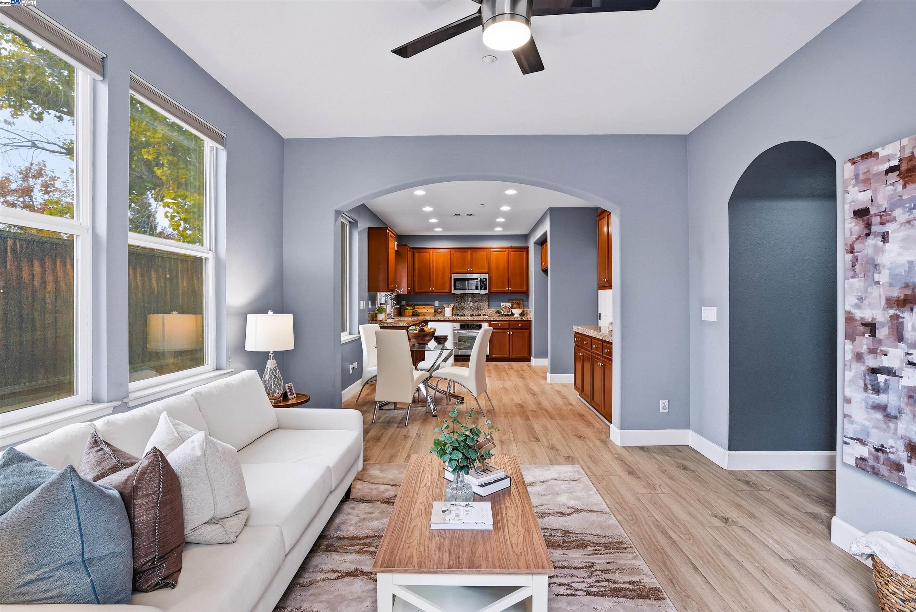 Detail Gallery Image 10 of 46 For 1174 Juan Jose Ln, Tracy,  CA 95376 - 4 Beds | 2/1 Baths