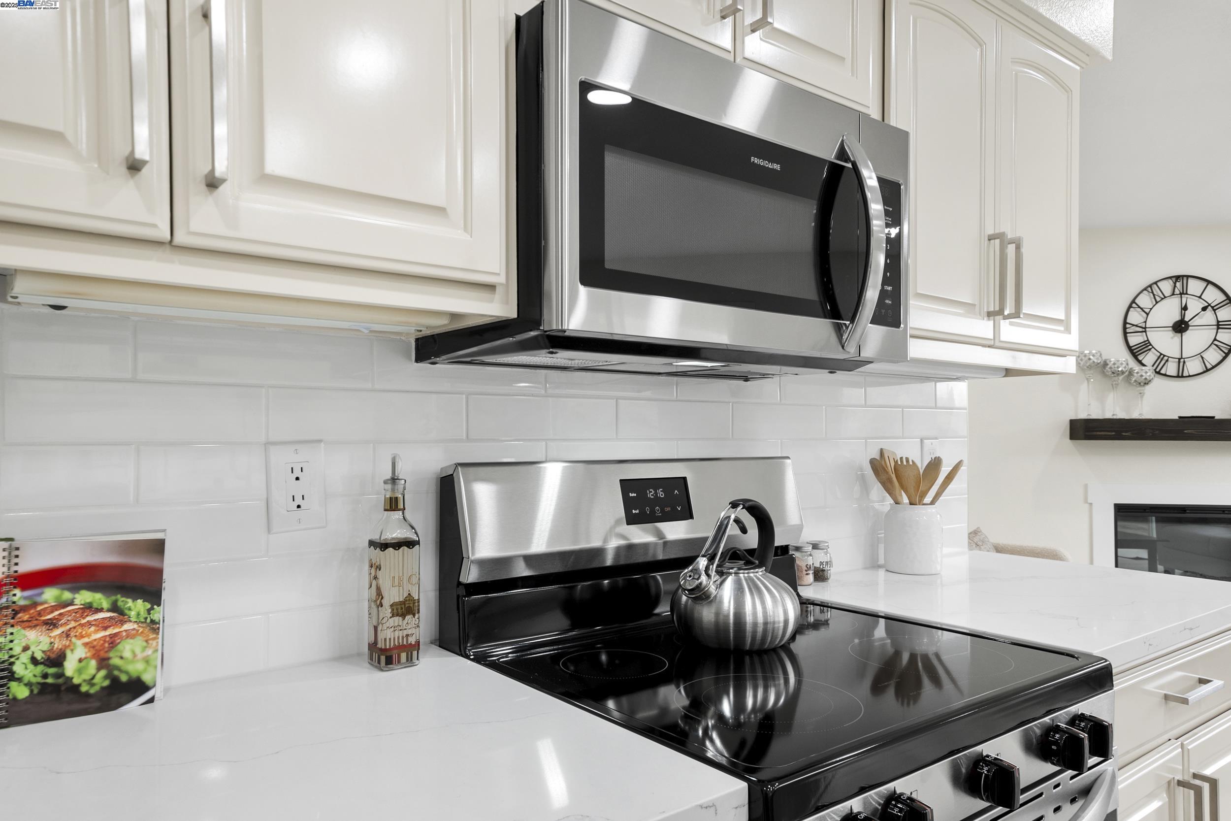 Detail Gallery Image 22 of 60 For 1239 Steele Canyon, Napa,  CA 94558 - 3 Beds | 2 Baths