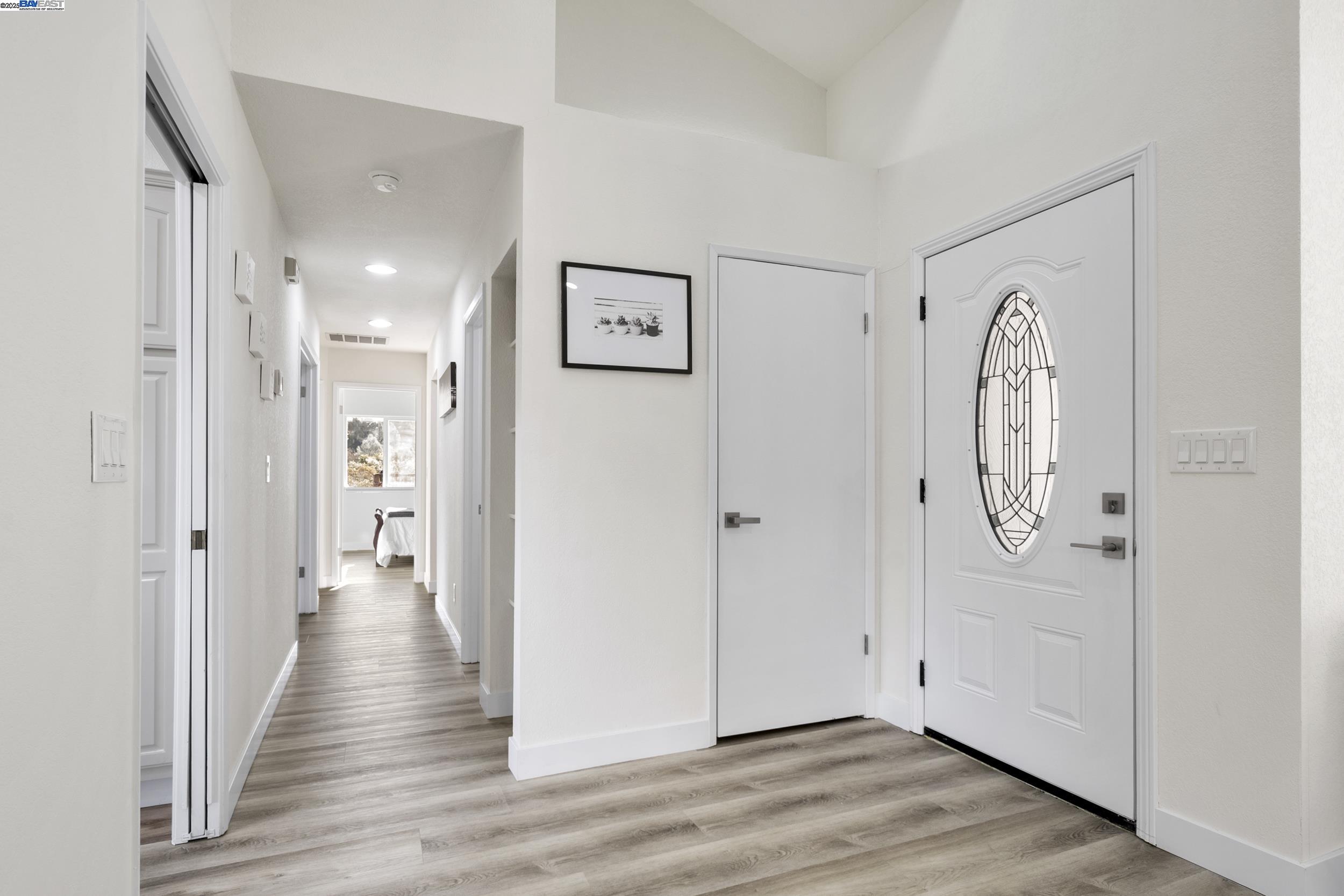 Detail Gallery Image 5 of 60 For 1239 Steele Canyon, Napa,  CA 94558 - 3 Beds | 2 Baths