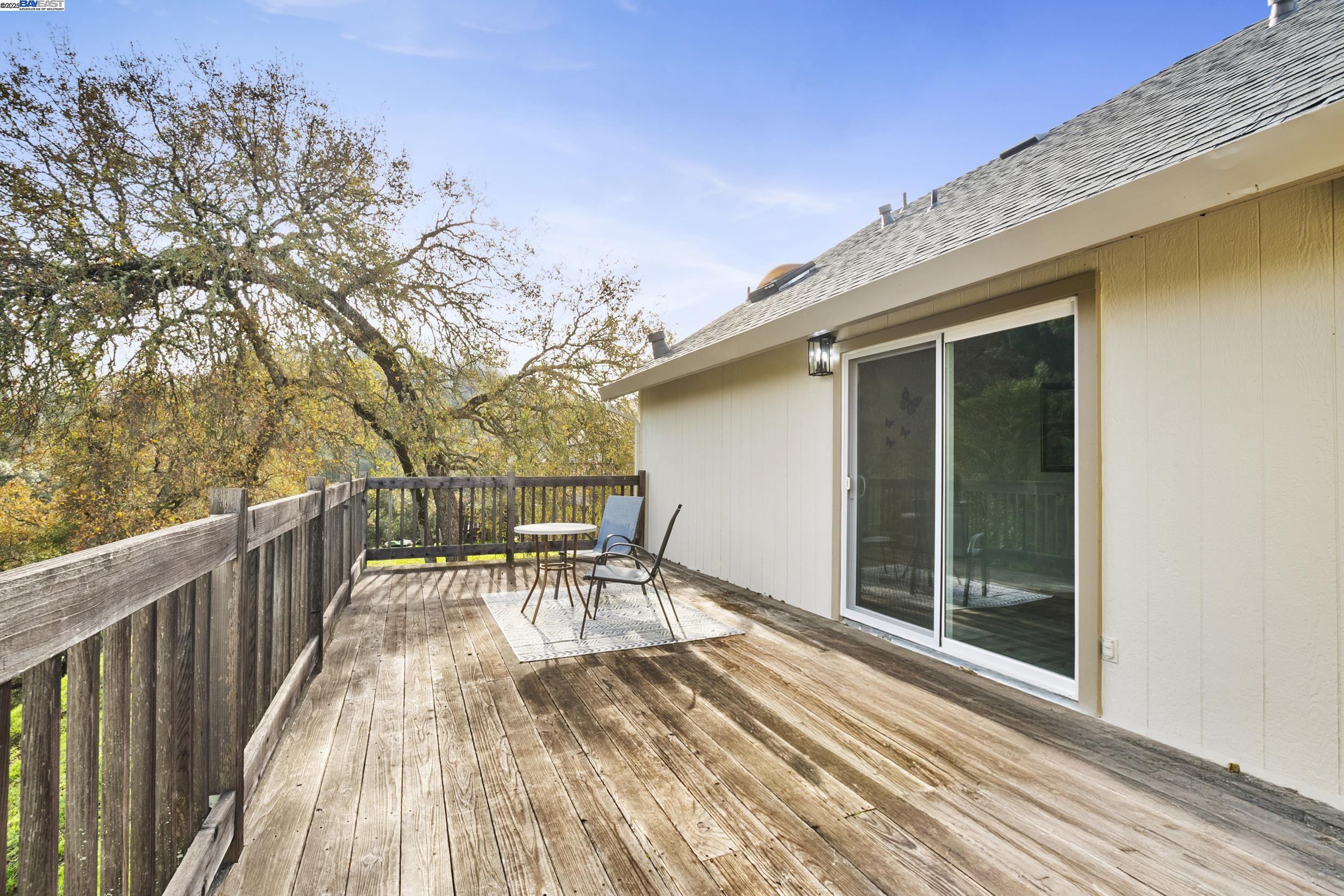 Detail Gallery Image 42 of 60 For 1239 Steele Canyon, Napa,  CA 94558 - 3 Beds | 2 Baths