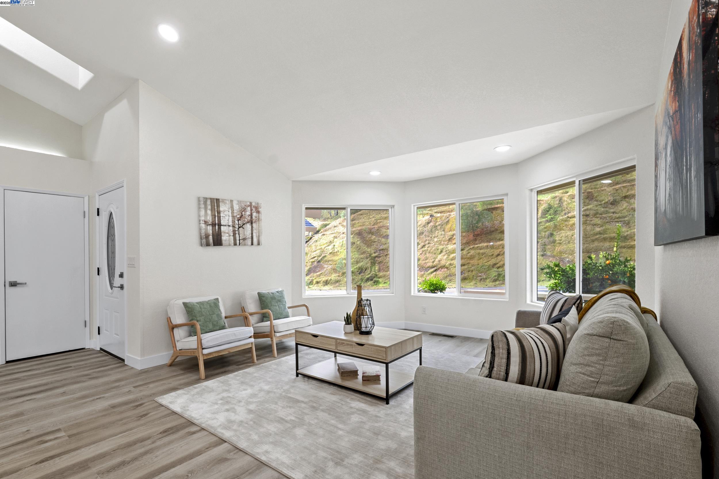 Detail Gallery Image 7 of 60 For 1239 Steele Canyon, Napa,  CA 94558 - 3 Beds | 2 Baths