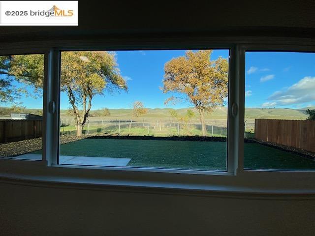 Detail Gallery Image 32 of 32 For 1832 Elkwood Dr, Concord,  CA 94519 - 3 Beds | 2 Baths