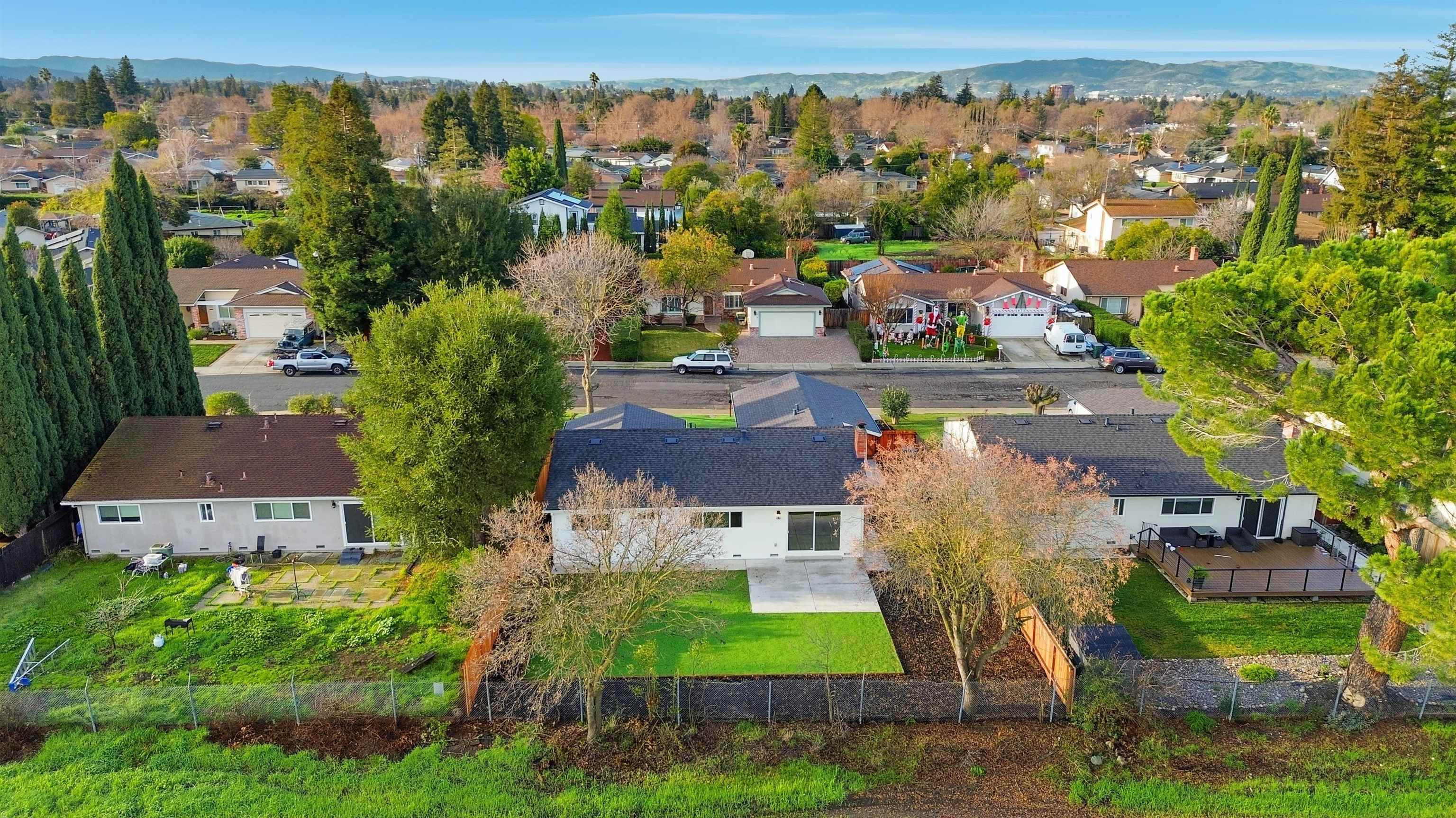 Detail Gallery Image 44 of 45 For 1832 Elkwood Dr, Concord,  CA 94519 - 3 Beds | 2 Baths