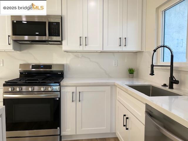 Detail Gallery Image 10 of 32 For 1832 Elkwood Dr, Concord,  CA 94519 - 3 Beds | 2 Baths